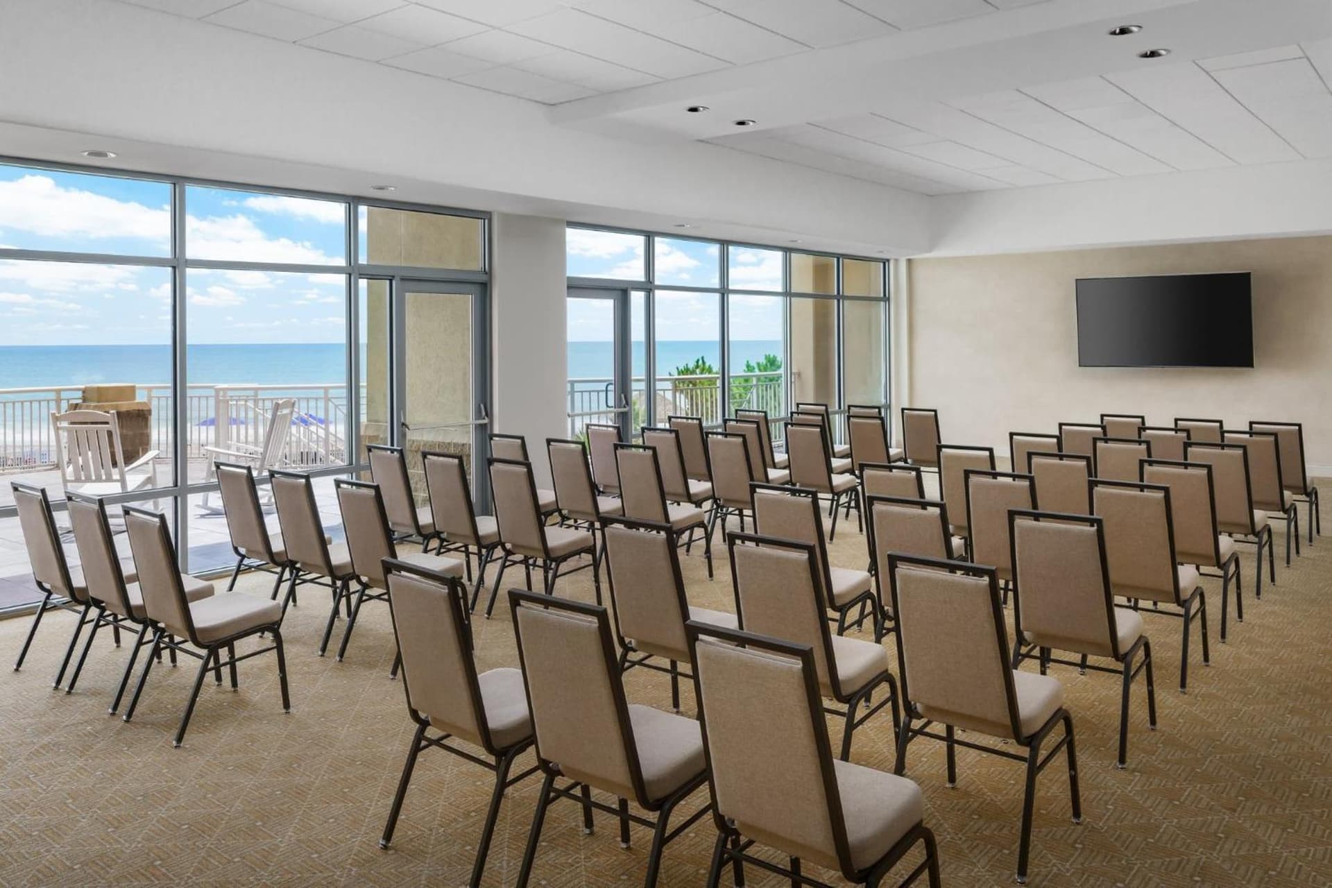 Holiday Inn Resort Lumina on Wrightsville Beach by IHG gallery photo in Wrightsville Beach, NC — image 9