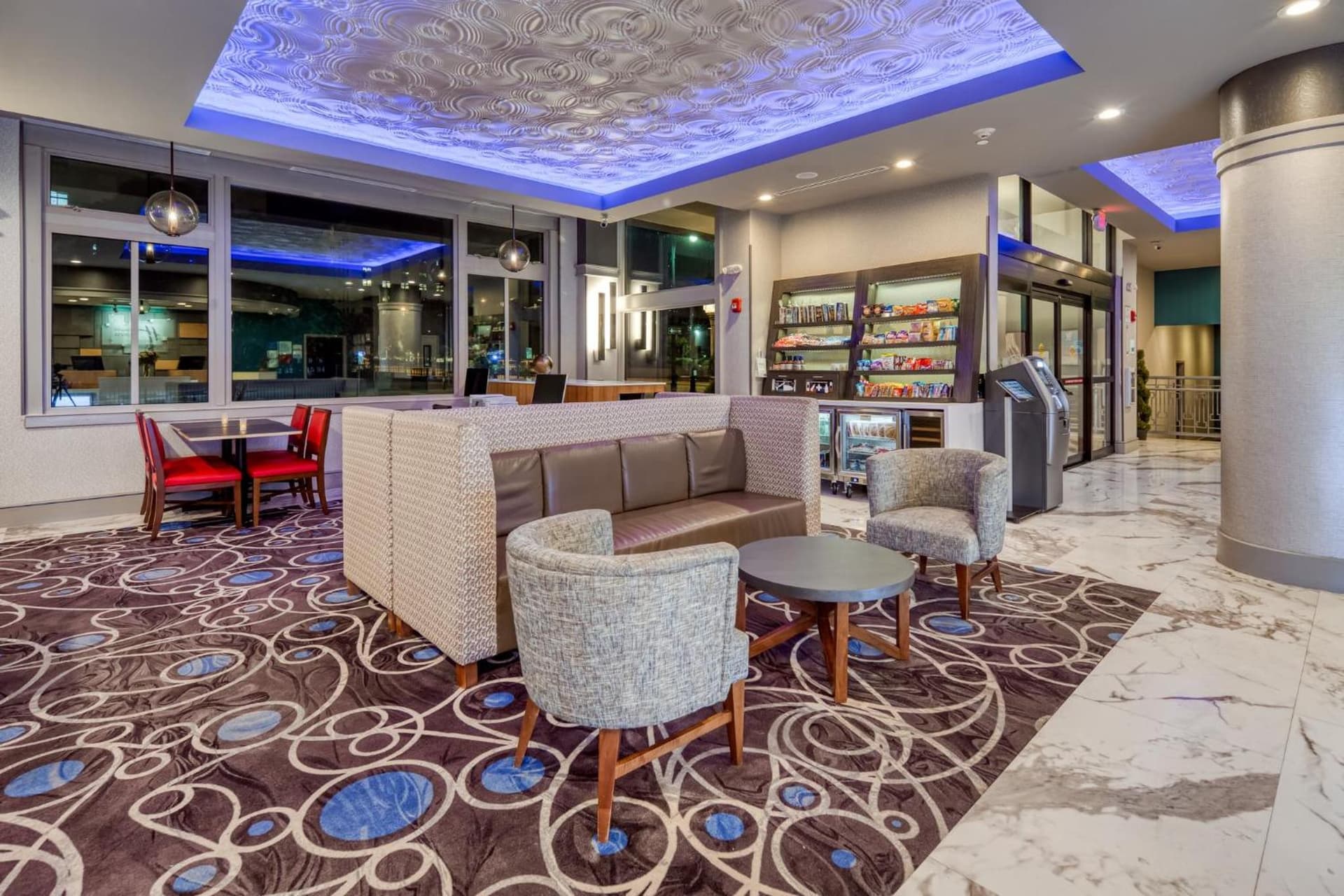 Holiday Inn Express Kansas City Downtown gallery photo in Kansas City, MO — image 25