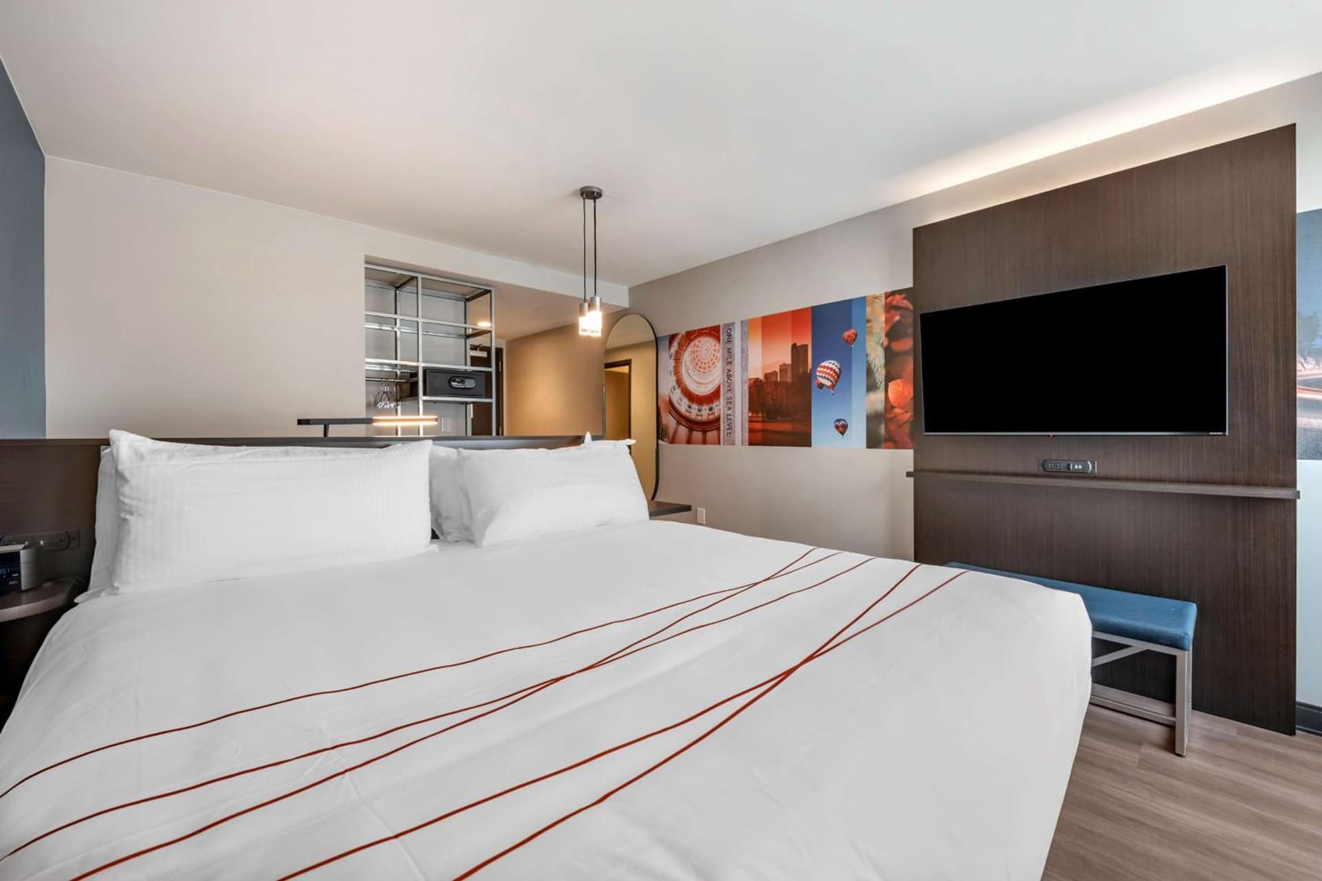 Vīb Hotel by Best Western Denver RiNo gallery photo in Denver, CO — image 11