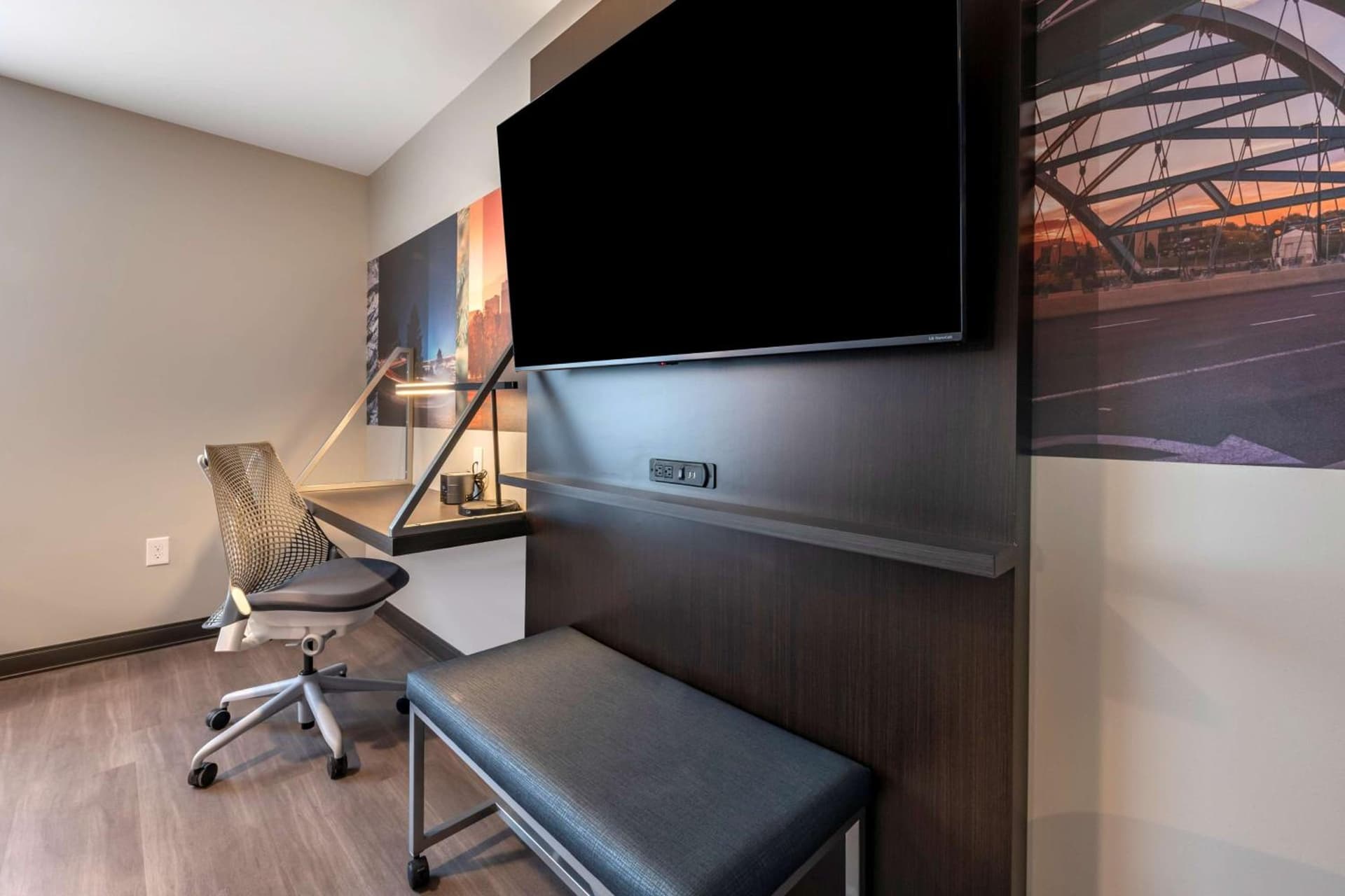 Vīb Hotel by Best Western Denver RiNo gallery photo in Denver, CO — image 19