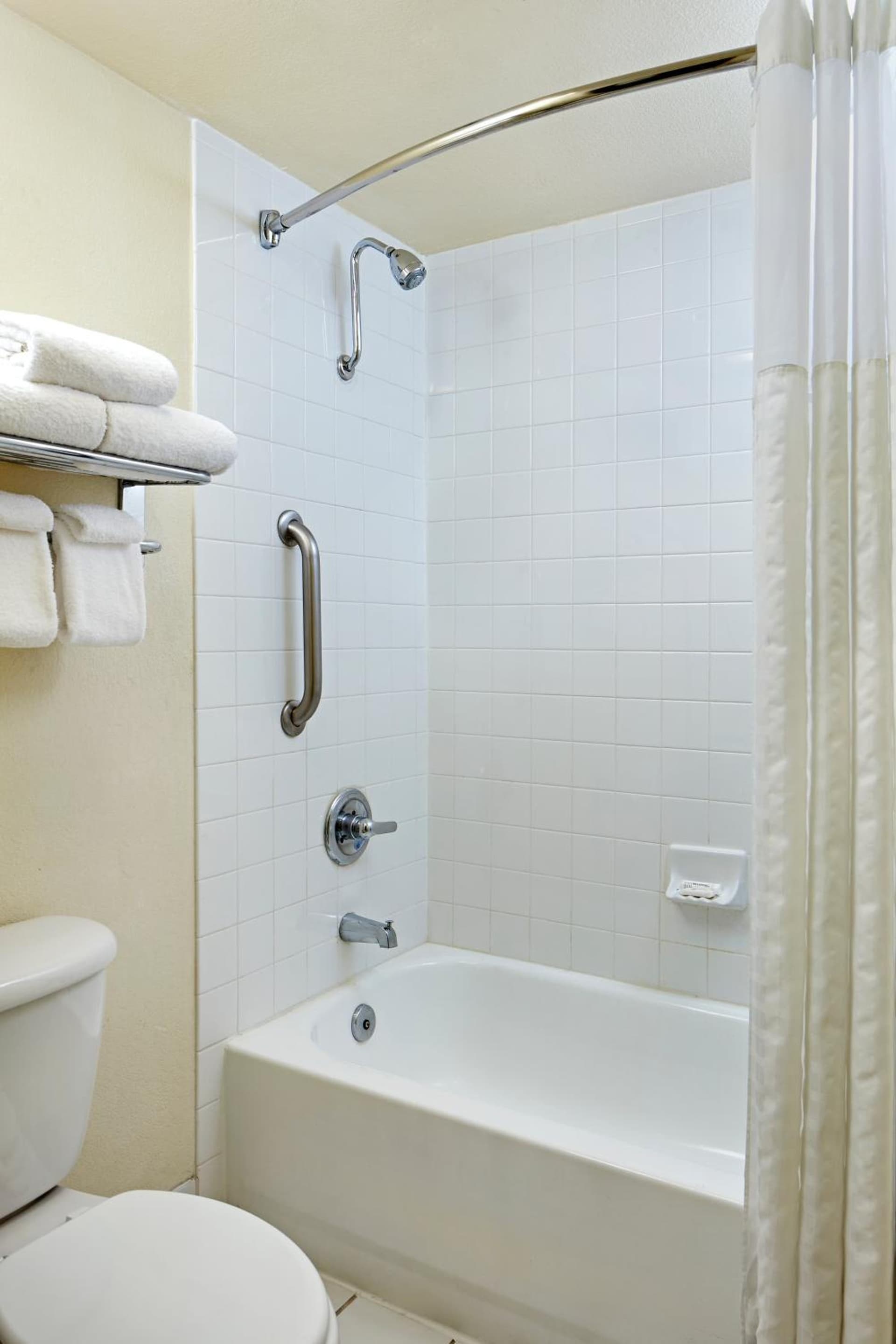 La Quinta by Wyndham Thousand Oaks-Newbury Park gallery photo in Thousand Oaks, CA — image 38