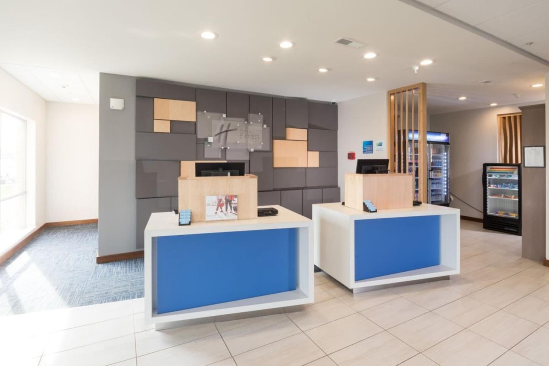 Holiday Inn Express & Suites - Michigan City by IHG gallery photo in Michigan City, IN — image 4