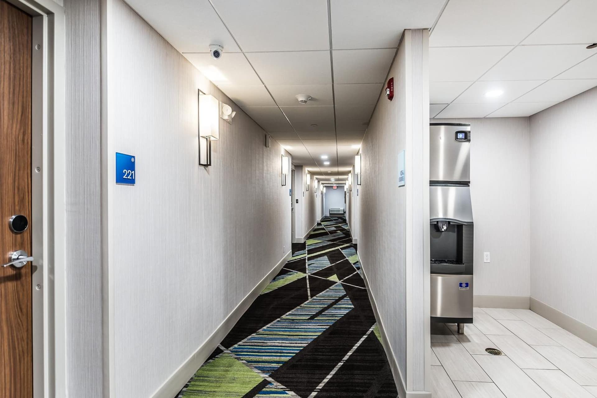 Holiday Inn Express Flint-Campus Area by IHG gallery photo in Flint, MI — image 19