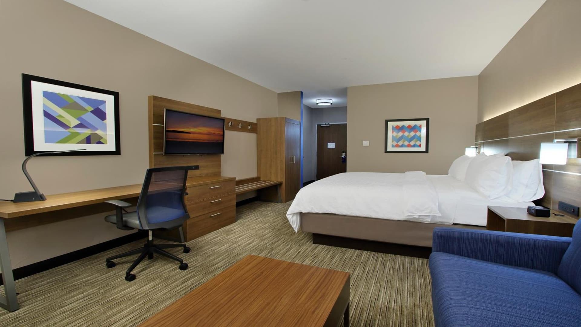 Holiday Inn Express & Suites Dallas Frisco NW Toyota Stdm by IHG gallery photo in Frisco, TX — image 12