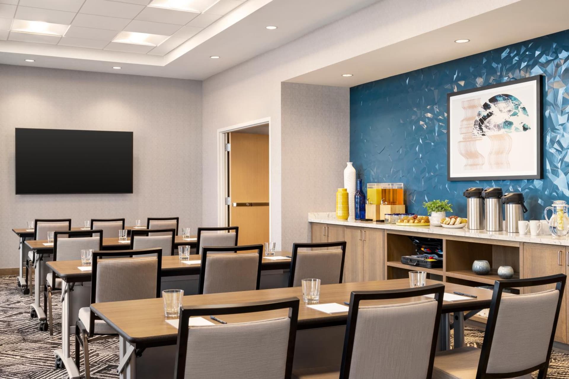 Hyatt Place Virginia Beach Oceanfront gallery photo in Virginia Beach, VA — image 8