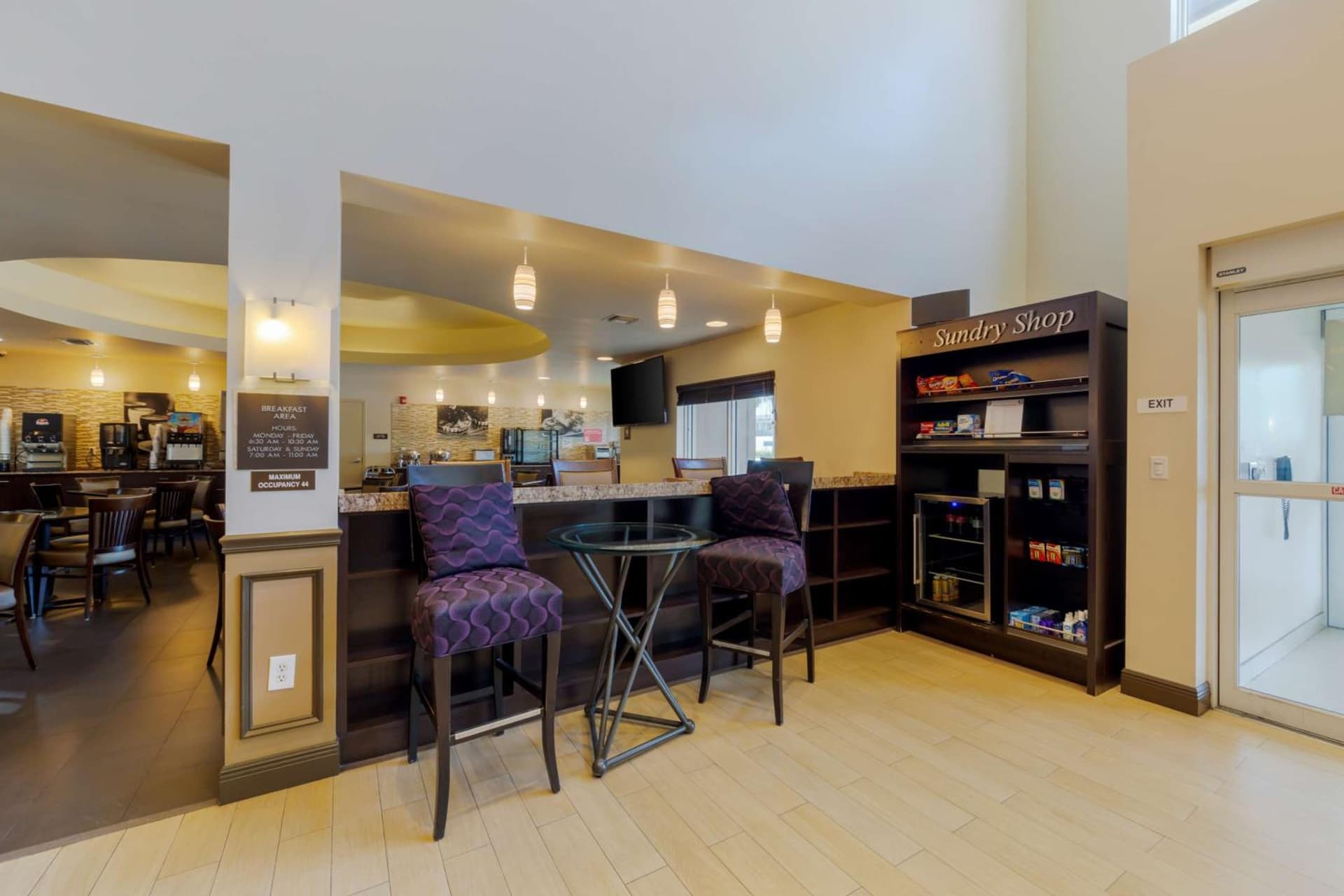 Best Western Plus Miami Airport North Hotel & Suites gallery photo in Miami, FL — image 30