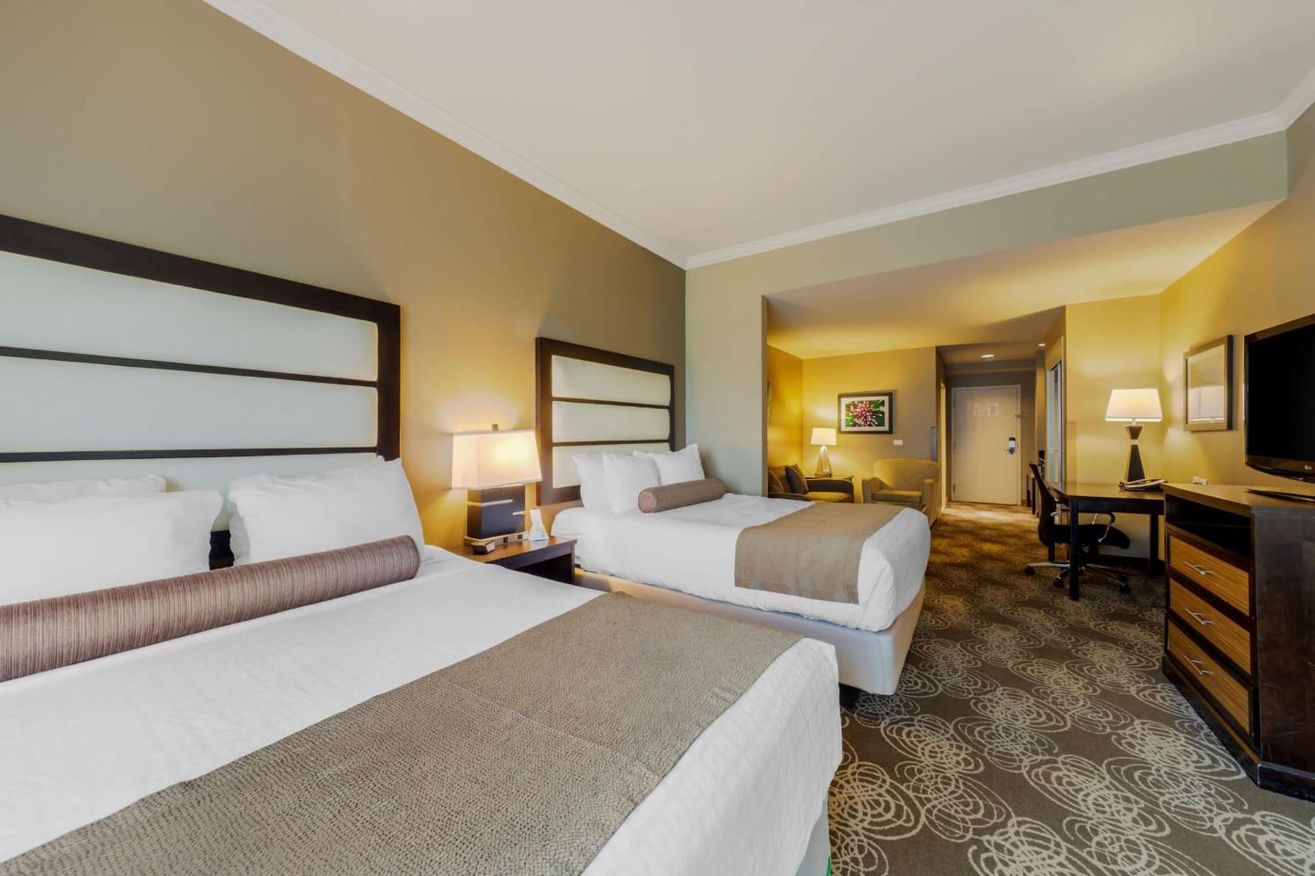 Best Western Plus Miami Airport North Hotel & Suites gallery photo in Miami, FL — image 24