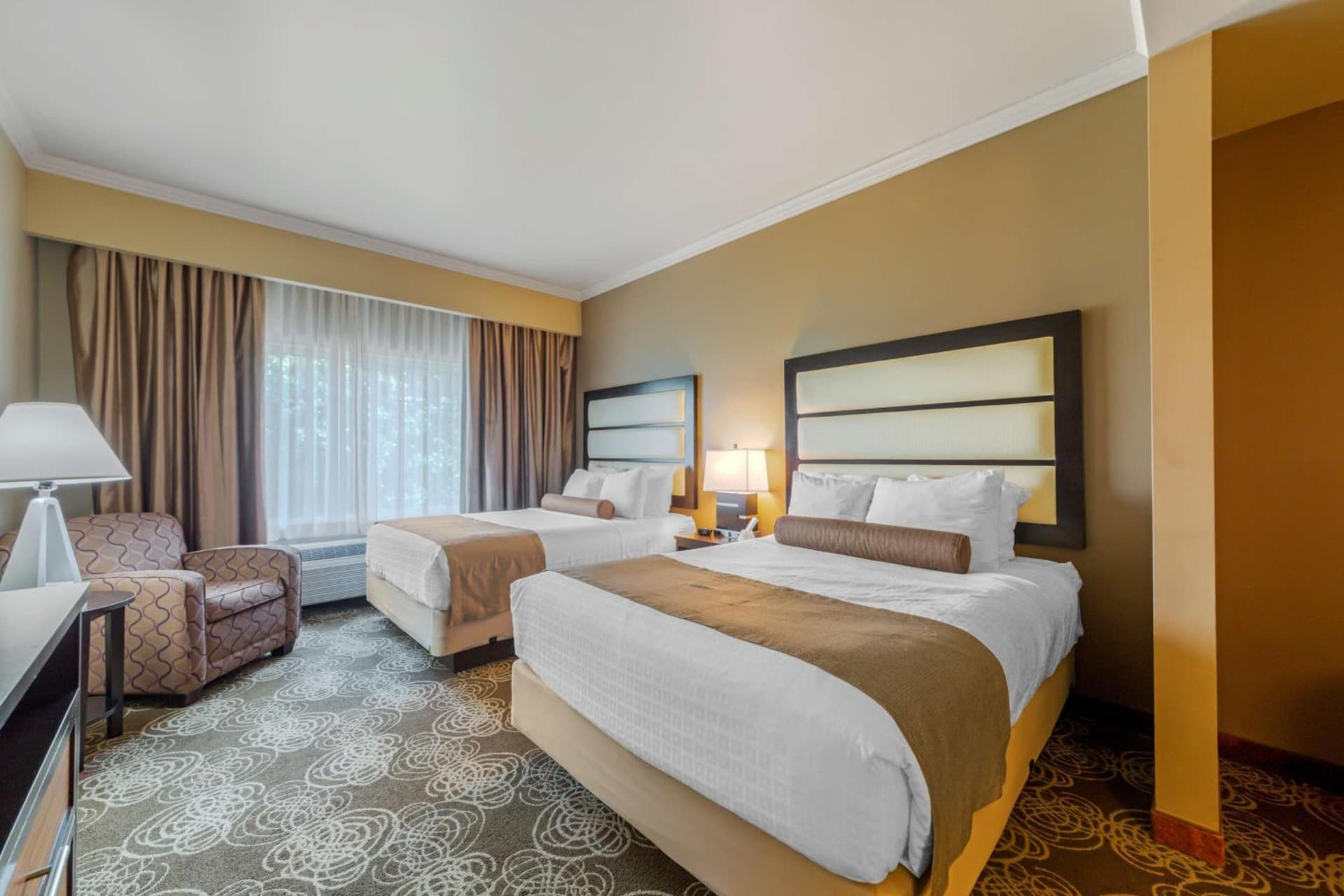 Best Western Plus Miami Airport North Hotel & Suites gallery photo in Miami, FL — image 36