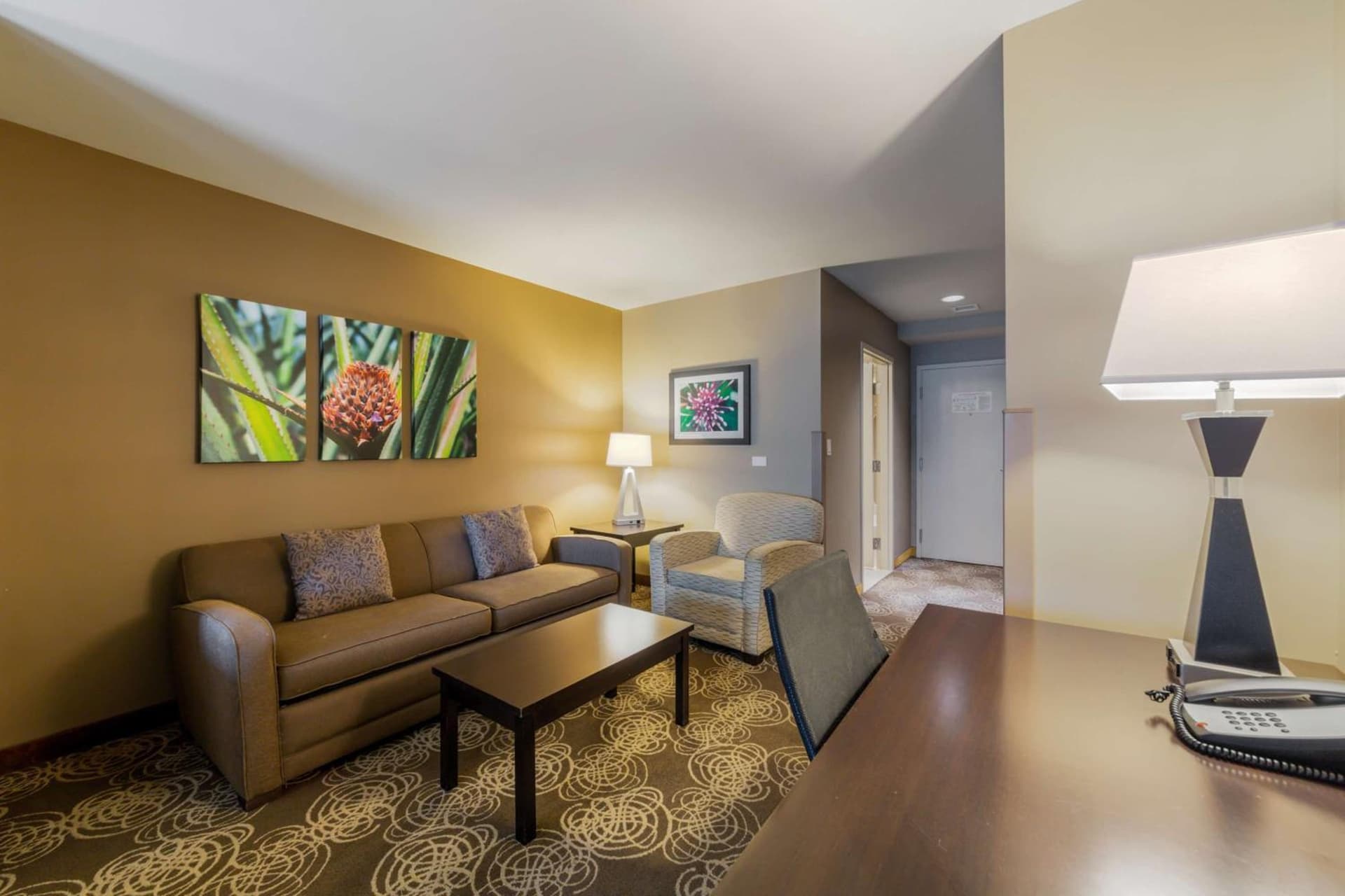 Best Western Plus Miami Airport North Hotel & Suites gallery photo in Miami, FL — image 13