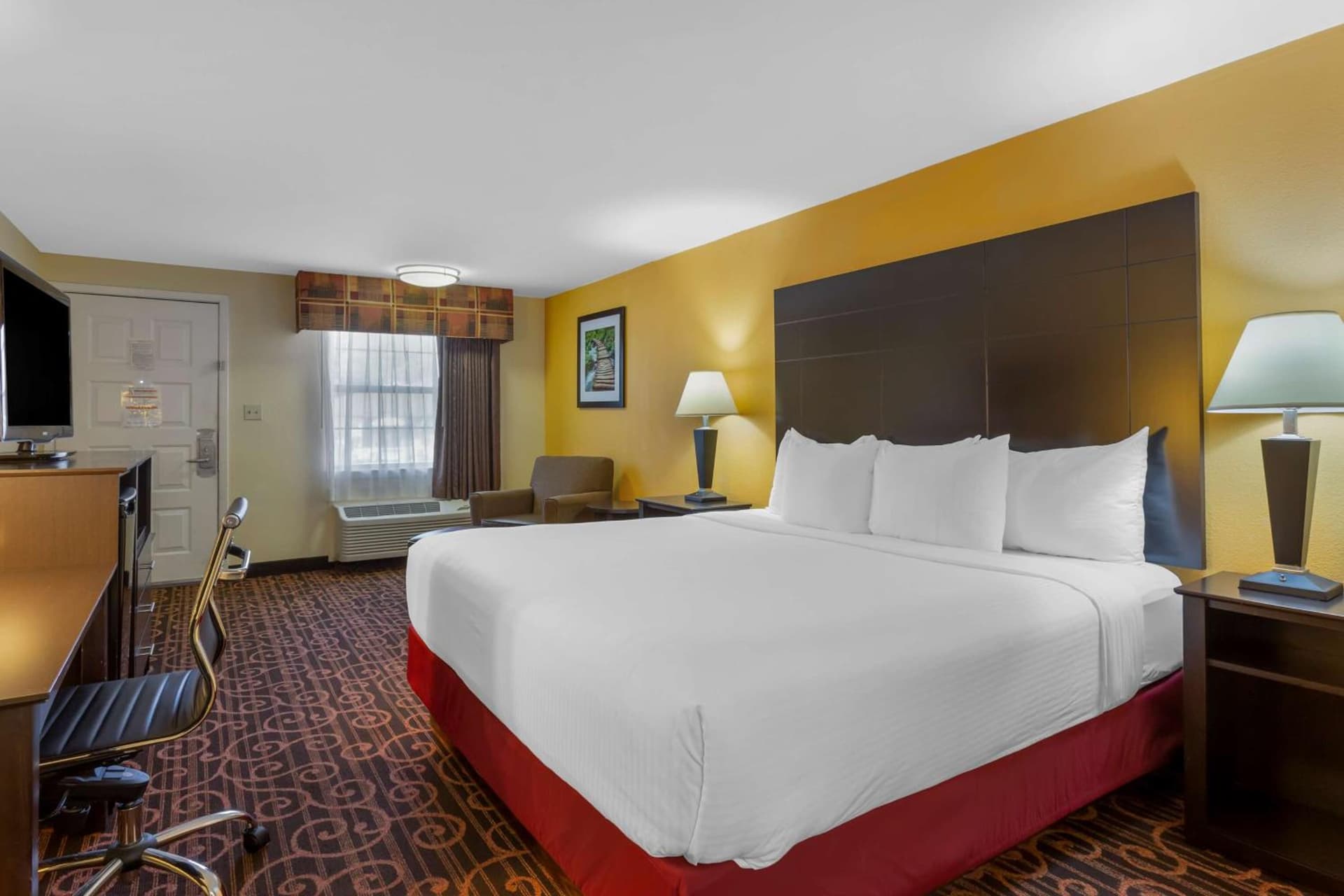 Best Western Benton Inn property views in Benton, AR — gallery photo 3
