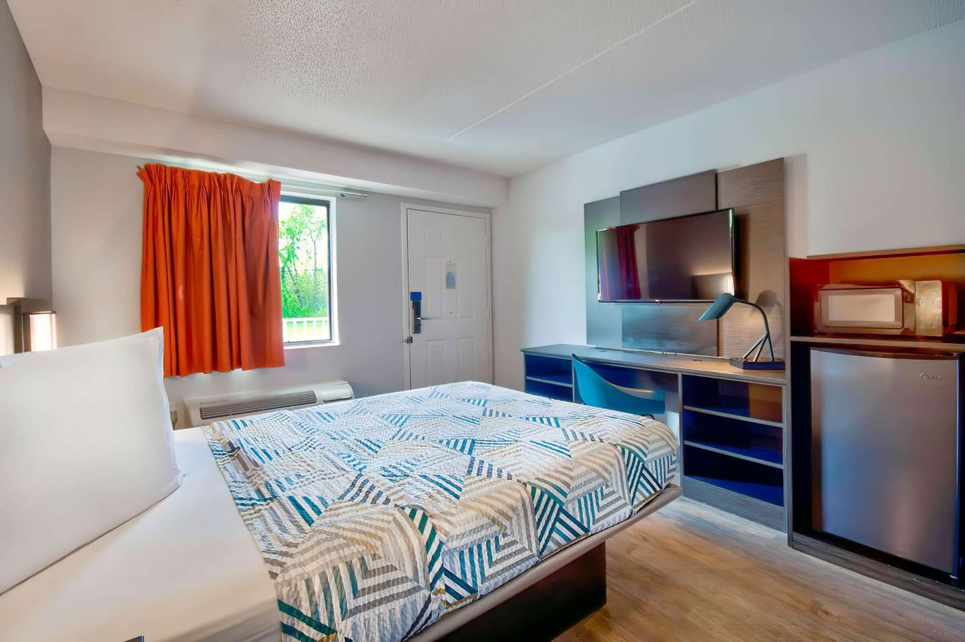 Motel 6-Warren, MI - Detroit East gallery photo in Warren, MI — image 8