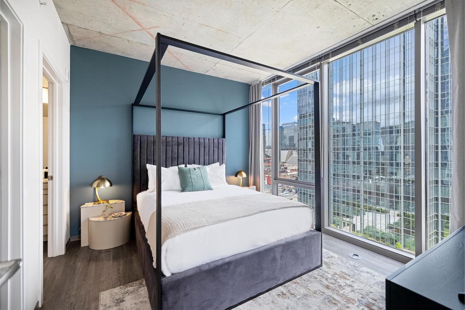 Placemakr Premier SoBro gallery photo in Nashville, TN — image 114