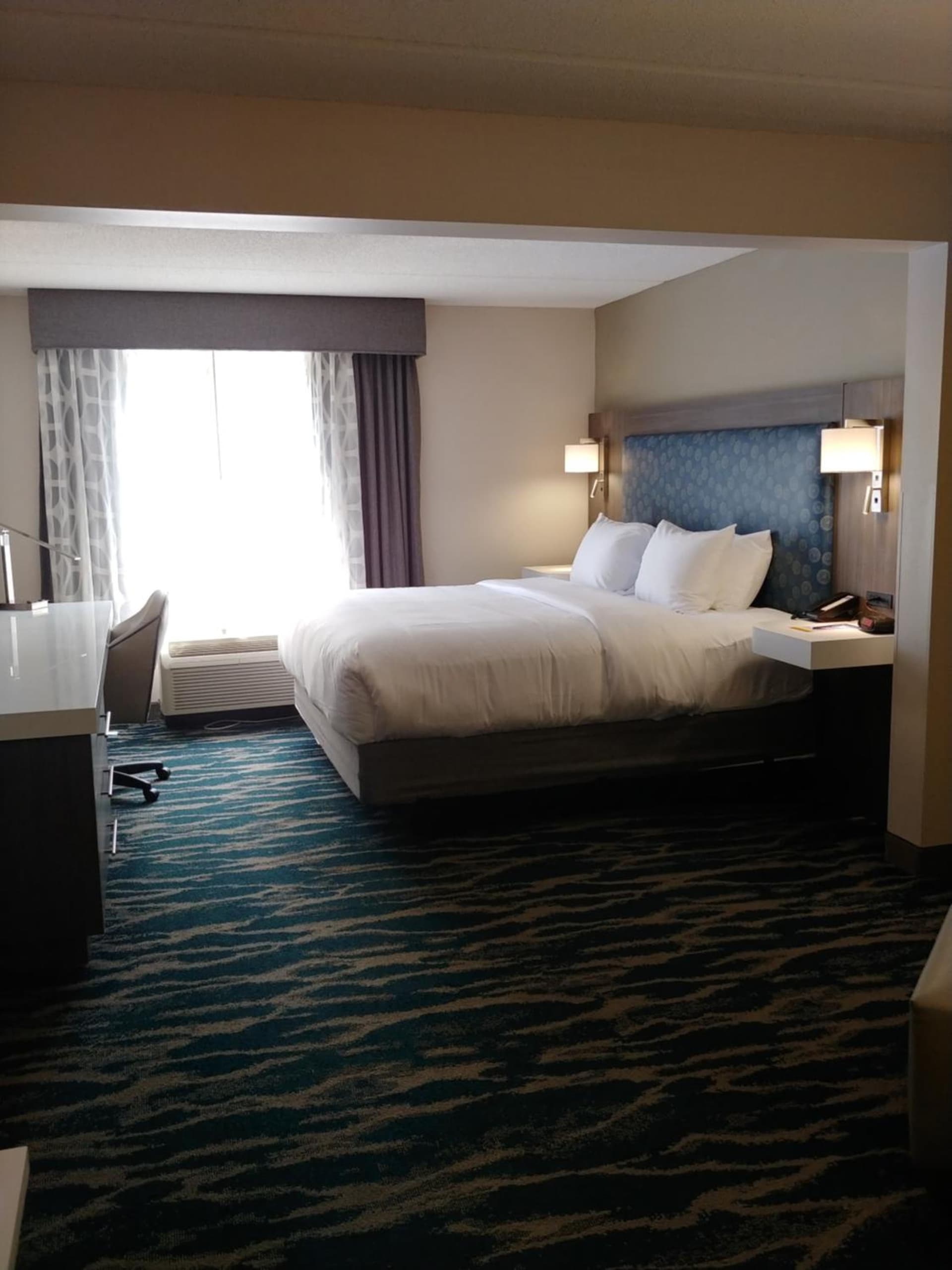 Comfort Inn & Suites Greenville Near East Carolina University gallery photo in Greenville, NC — image 69