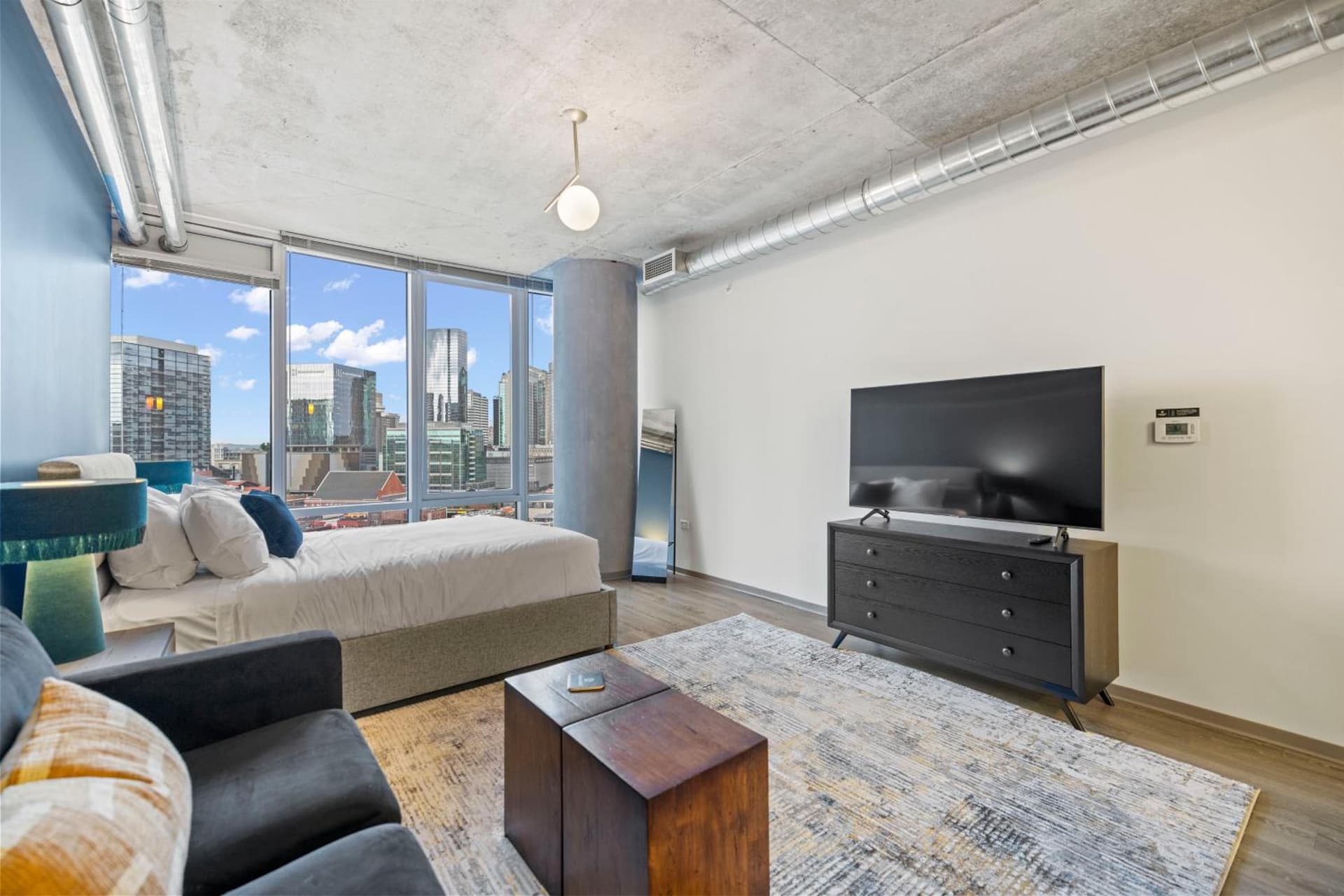 Placemakr Premier SoBro gallery photo in Nashville, TN — image 105