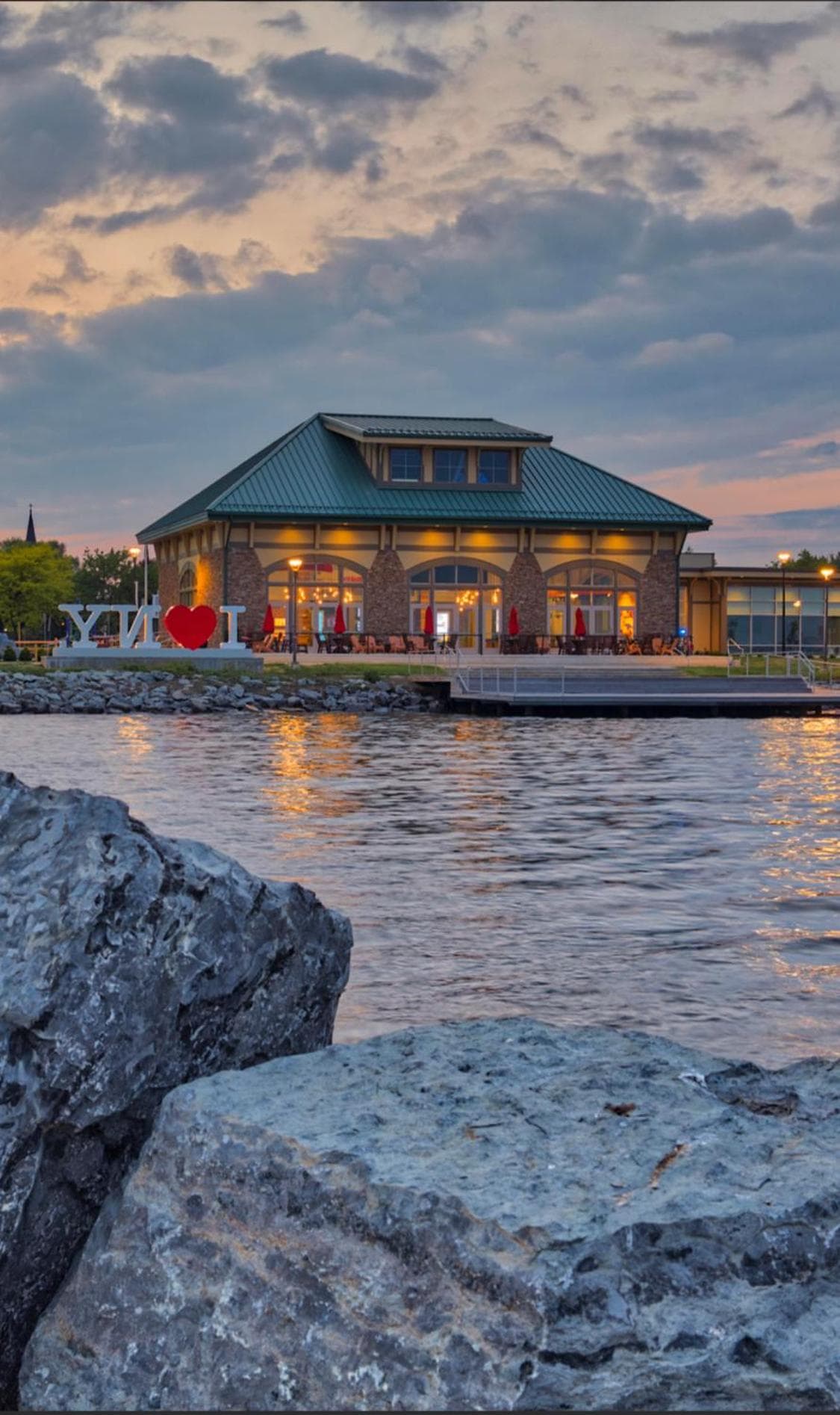 The Fallen Tree Inn — hotel in Geneva, New York