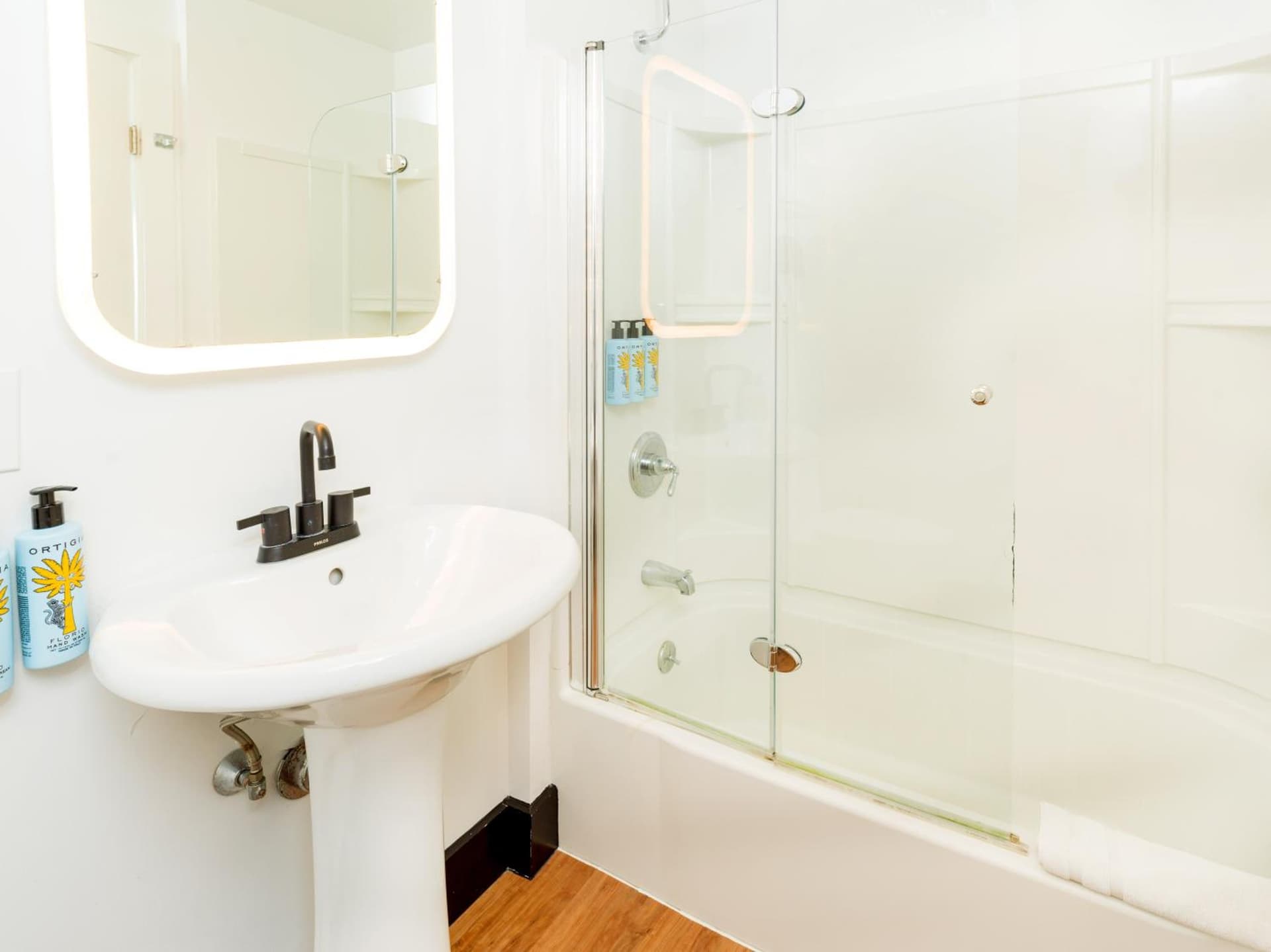 Aqua by American Beech - Adults Only gallery photo in Aquebogue, NY — image 43