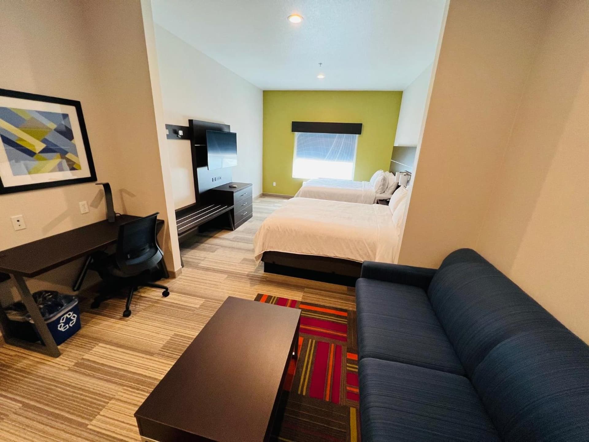 Holiday Inn Express & Suites Salinas by IHG gallery photo in Salinas, CA — image 19