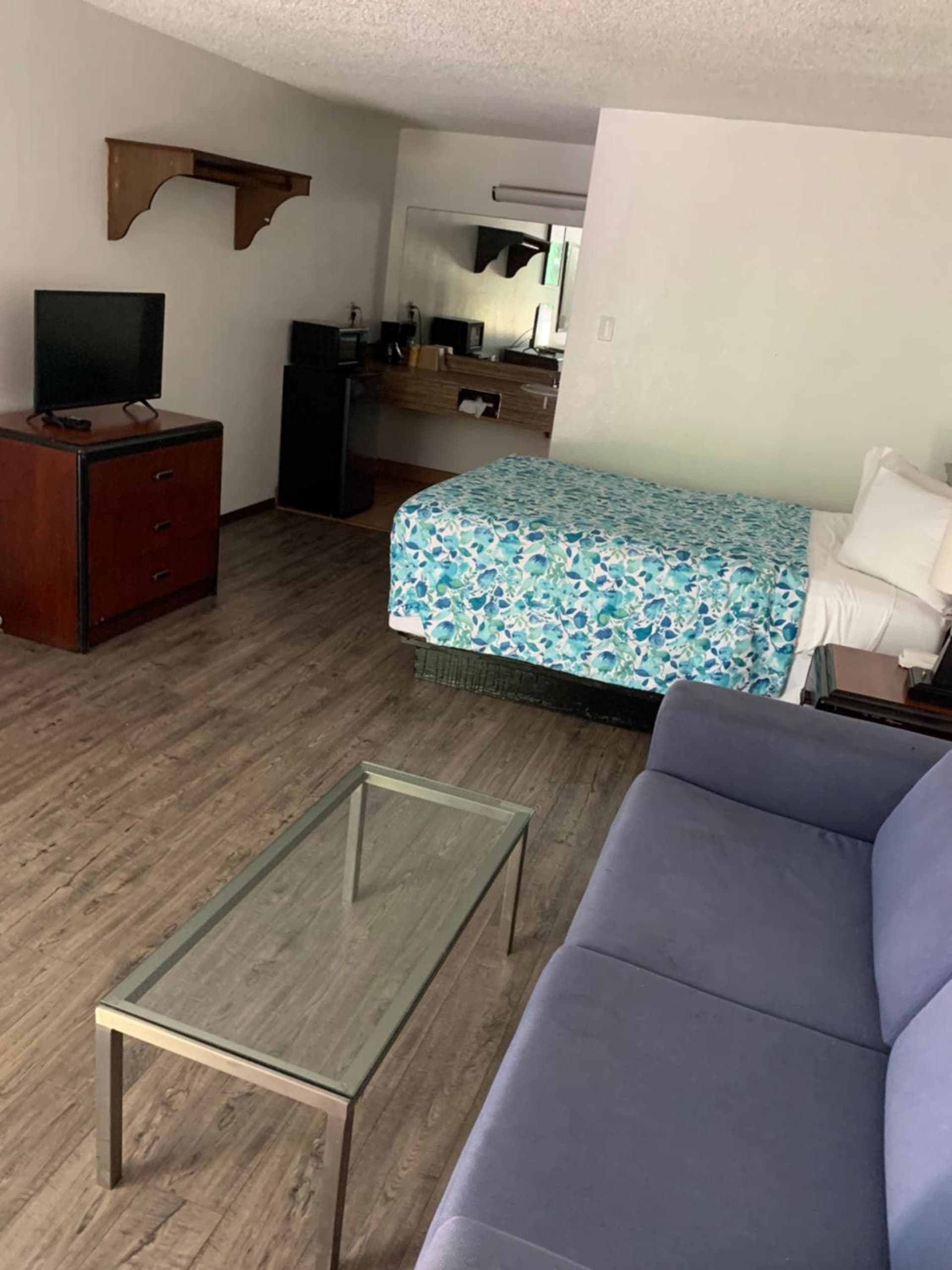 Smokey Point Motor Inn gallery photo in Arlington, WA — image 57