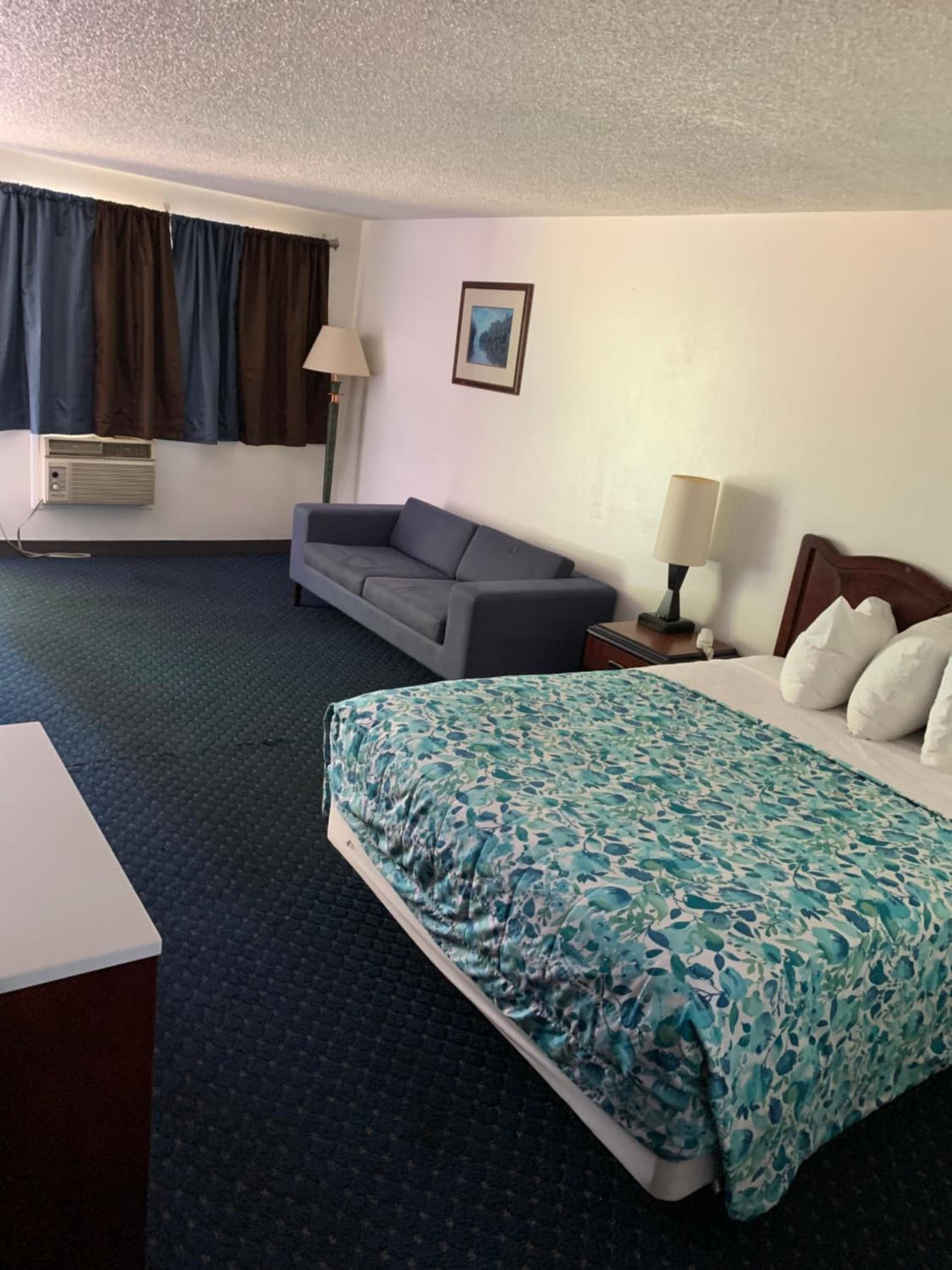Smokey Point Motor Inn gallery photo in Arlington, WA — image 21