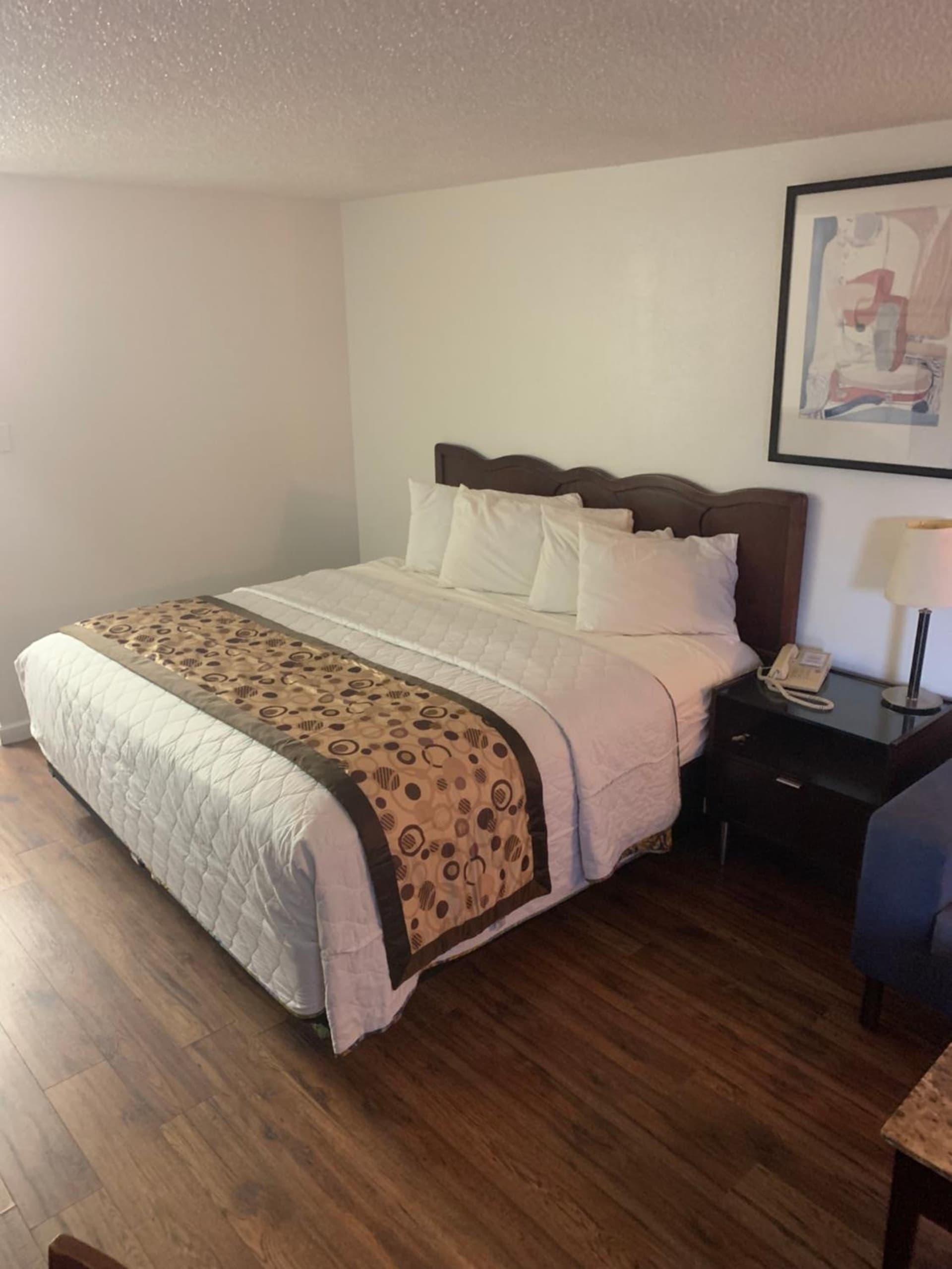 Smokey Point Motor Inn gallery photo in Arlington, WA — image 42