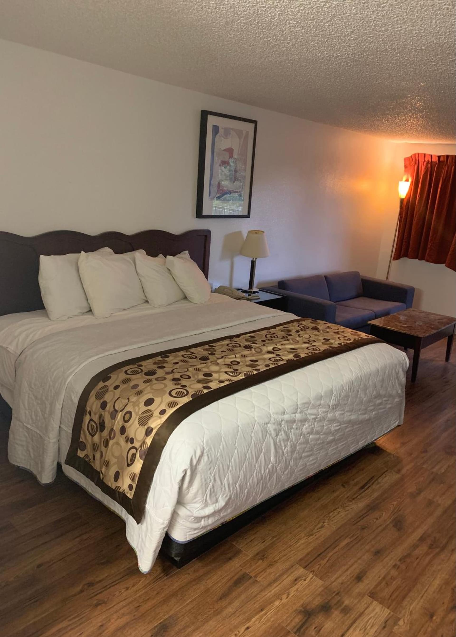 Smokey Point Motor Inn gallery photo in Arlington, WA — image 62