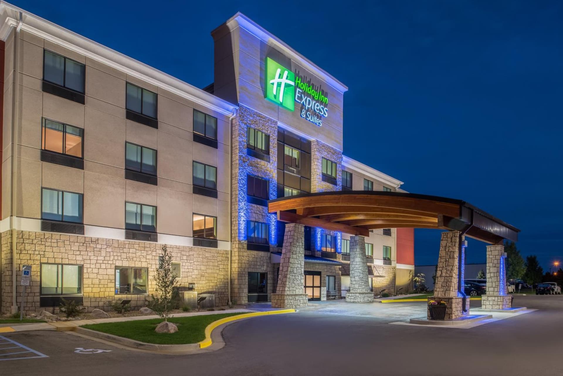 Holiday Inn Express Hotel & Suites Bismarck by IHG gallery photo in Bismarck, ND — image 27