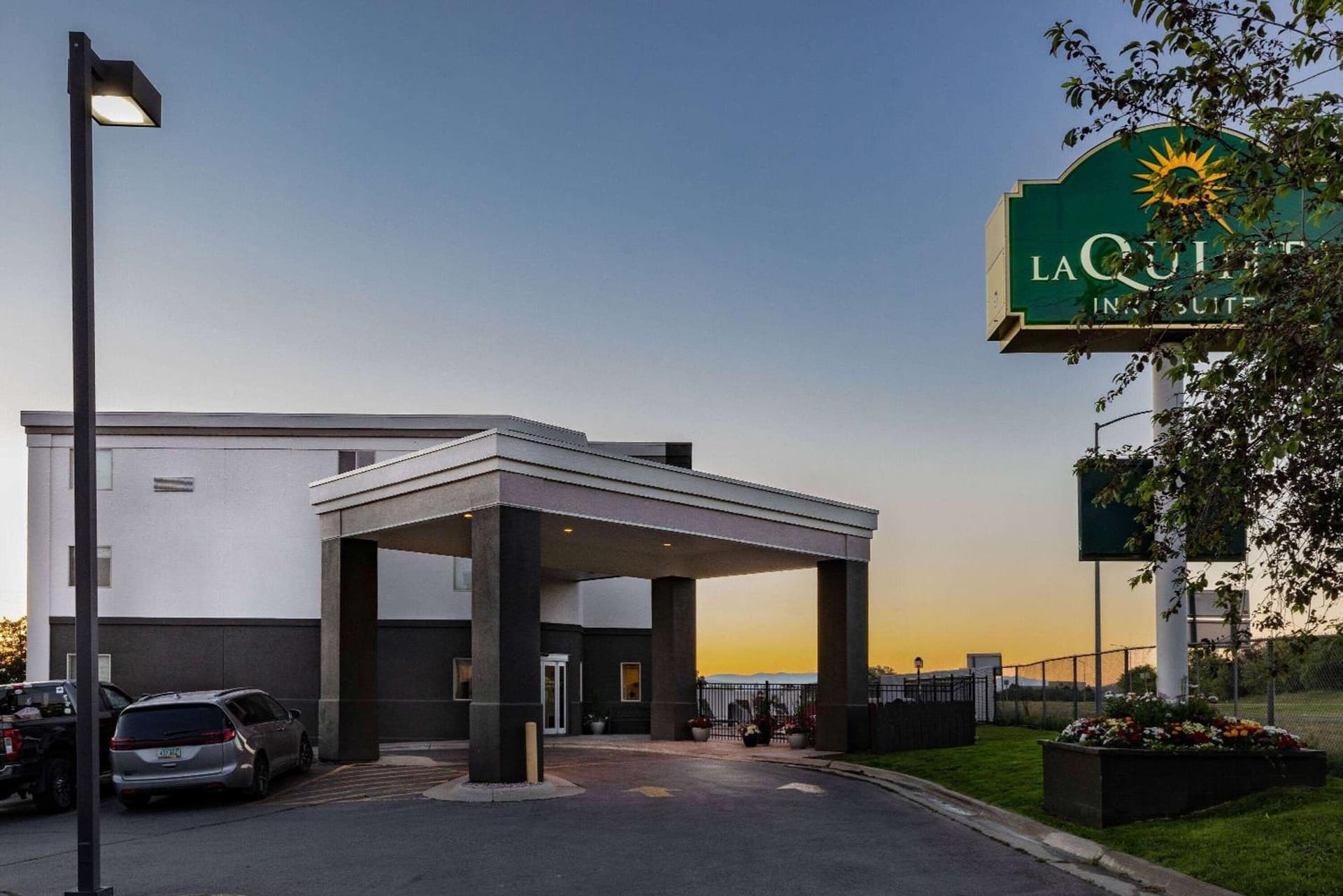 La Quinta by Wyndham Helena interior in Helena, MT — gallery photo 2
