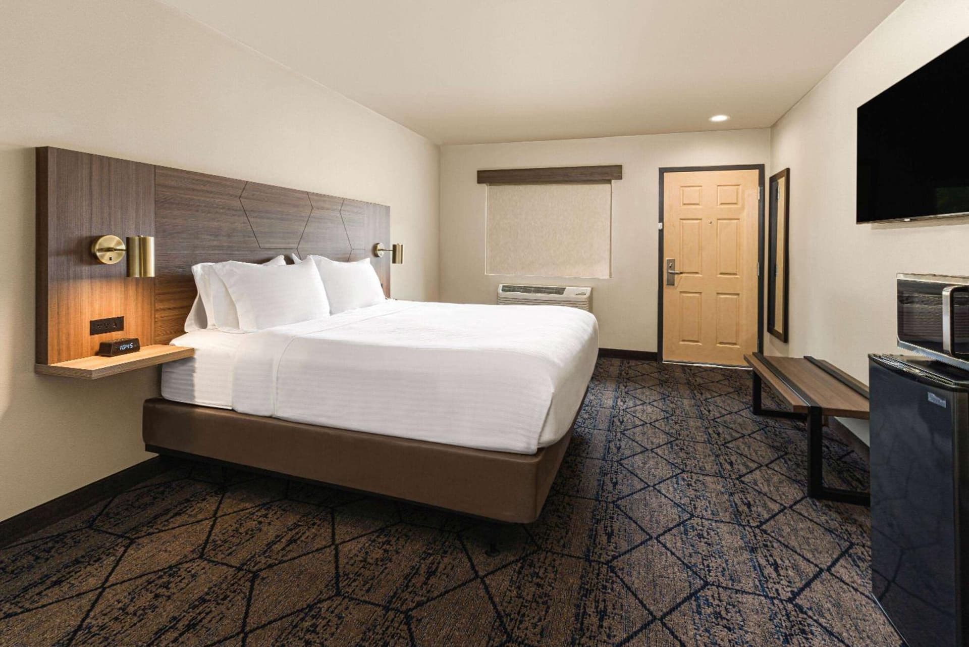 Ramada by Wyndham Modesto Yosemite Area gallery photo in Modesto, CA — image 29