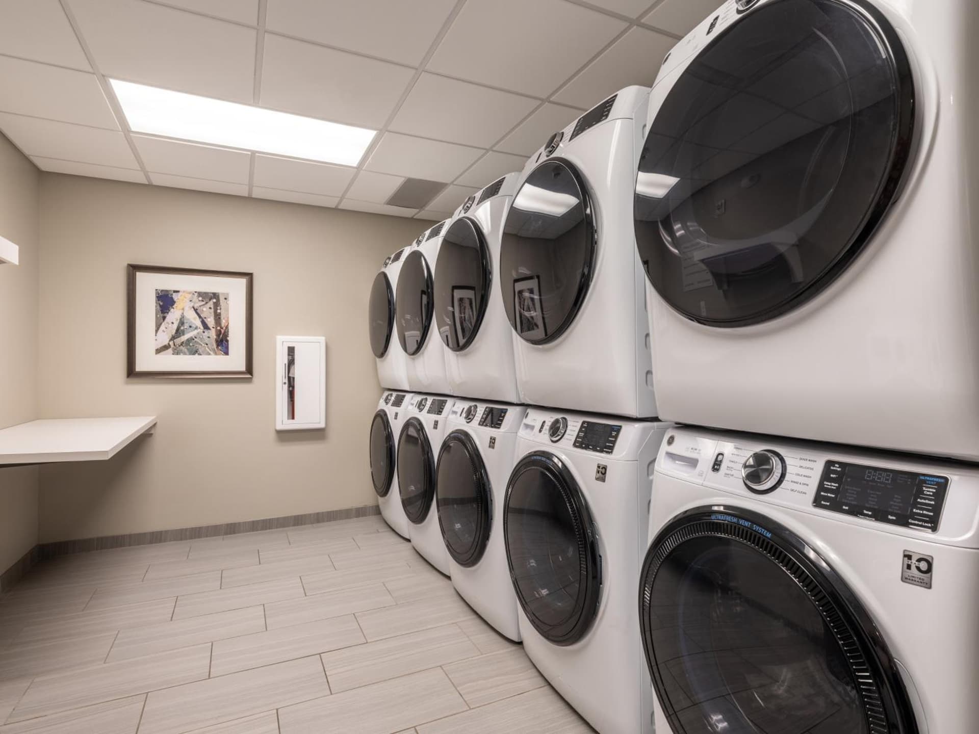 Staybridge Suites - Sioux City Southeast by IHG gallery photo in Sioux City, IA — image 42