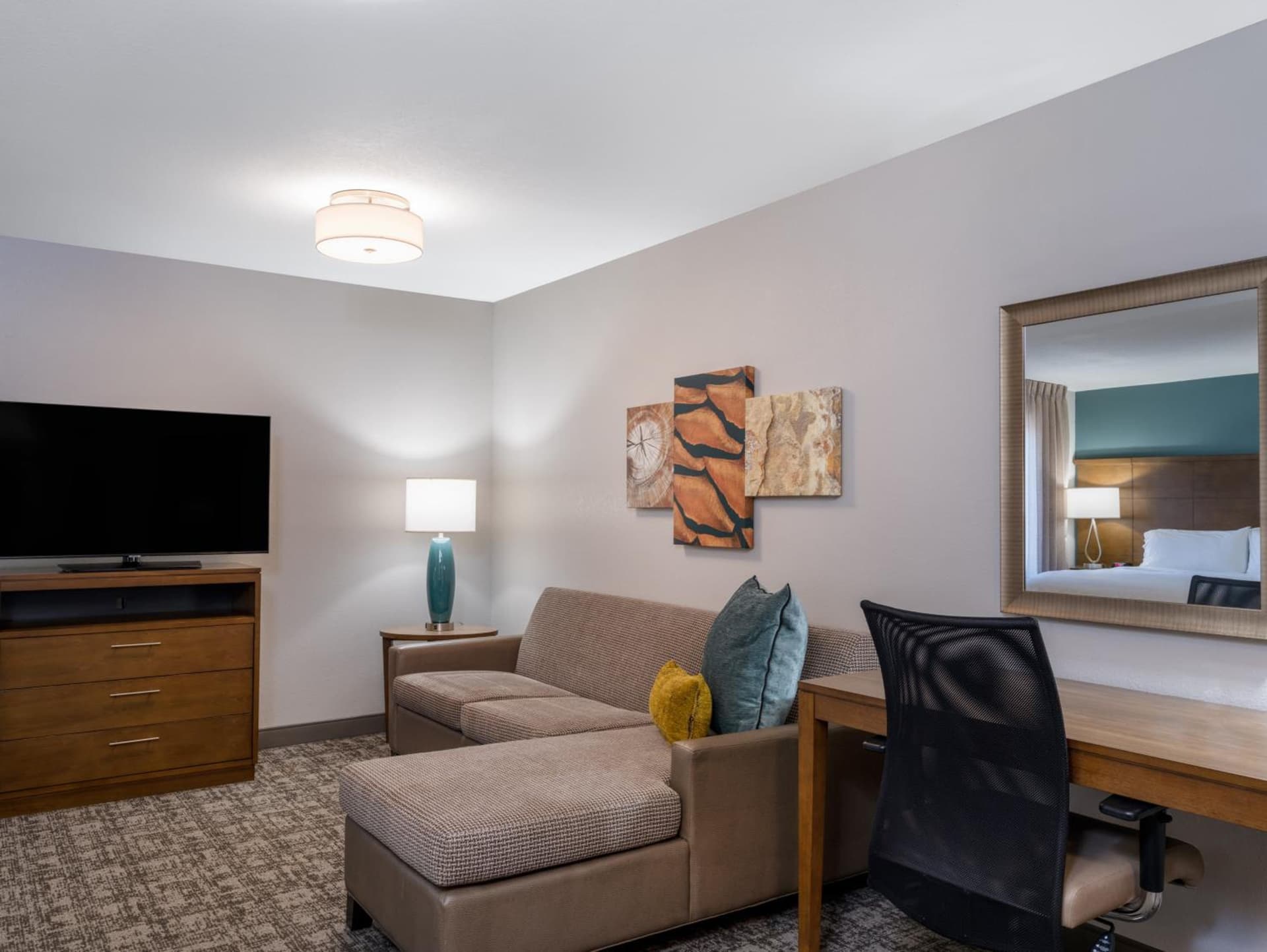 Staybridge Suites - Sioux City Southeast by IHG gallery photo in Sioux City, IA — image 39