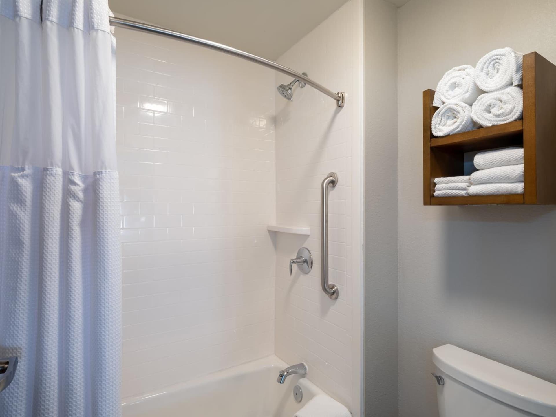 Staybridge Suites - Sioux City Southeast by IHG gallery photo in Sioux City, IA — image 55