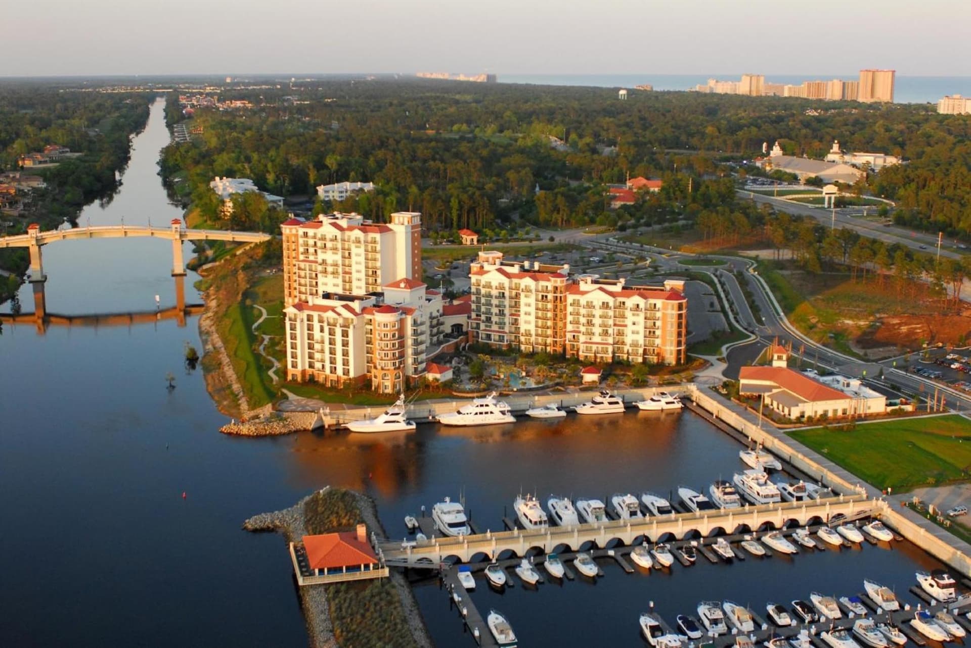 Marina Inn at Grande Dunes gallery photo in Myrtle Beach, SC — image 57