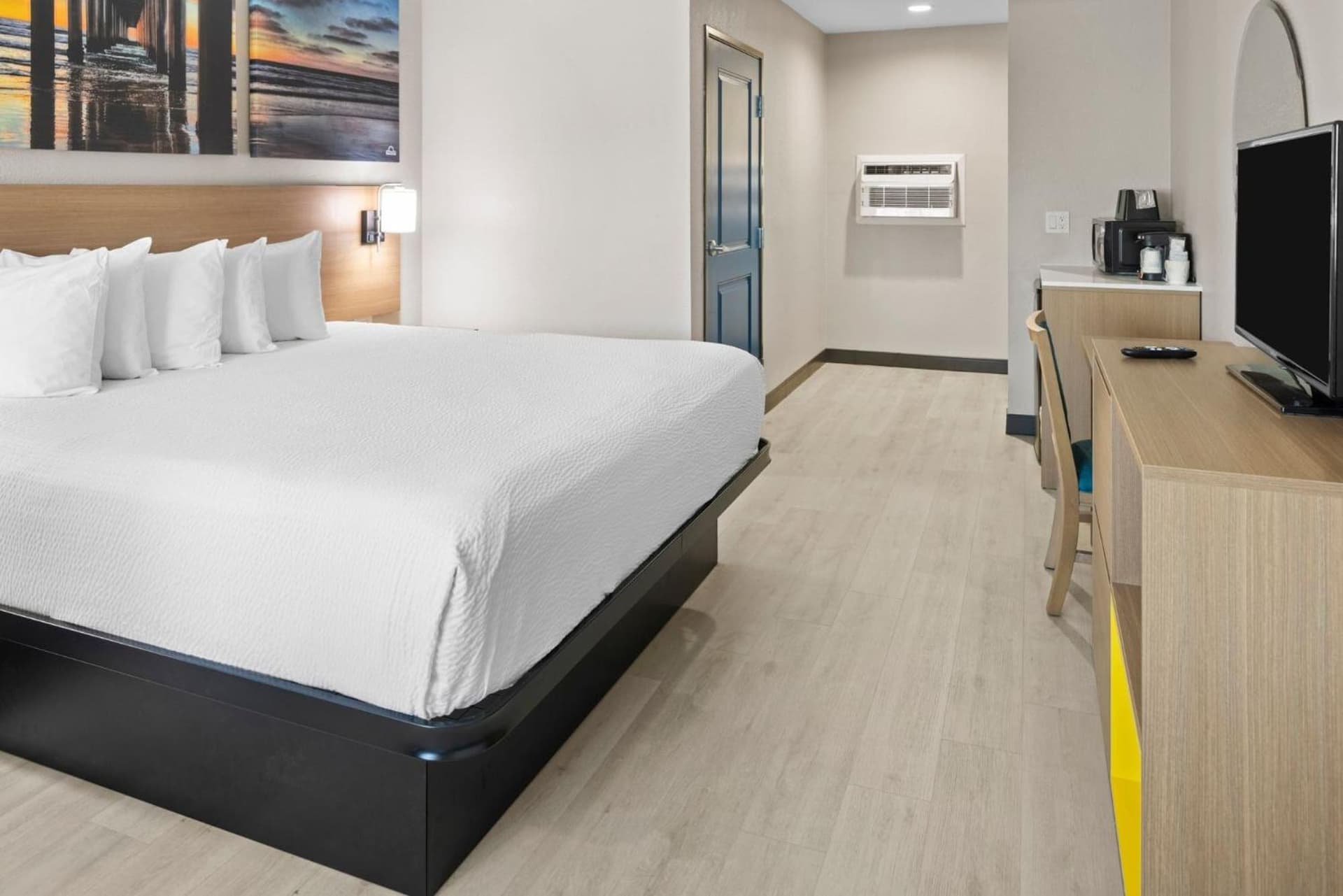 Days Inn by Wyndham San Diego-East/El Cajon gallery photo in El Cajon, CA — image 25