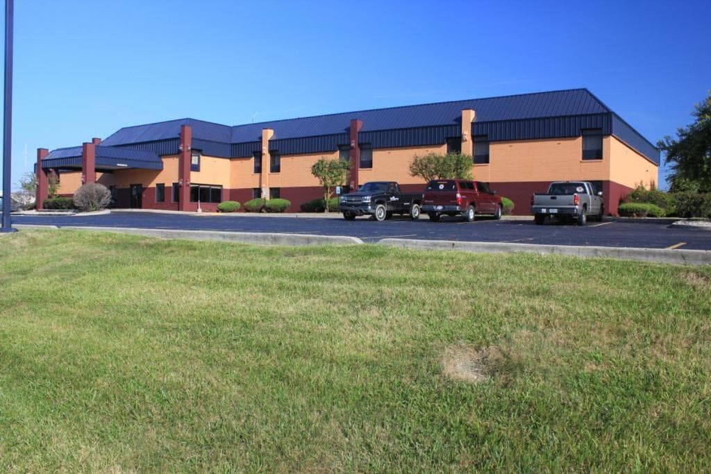 Super 8 by Wyndham Columbia City — hotel in Columbia City, Indiana