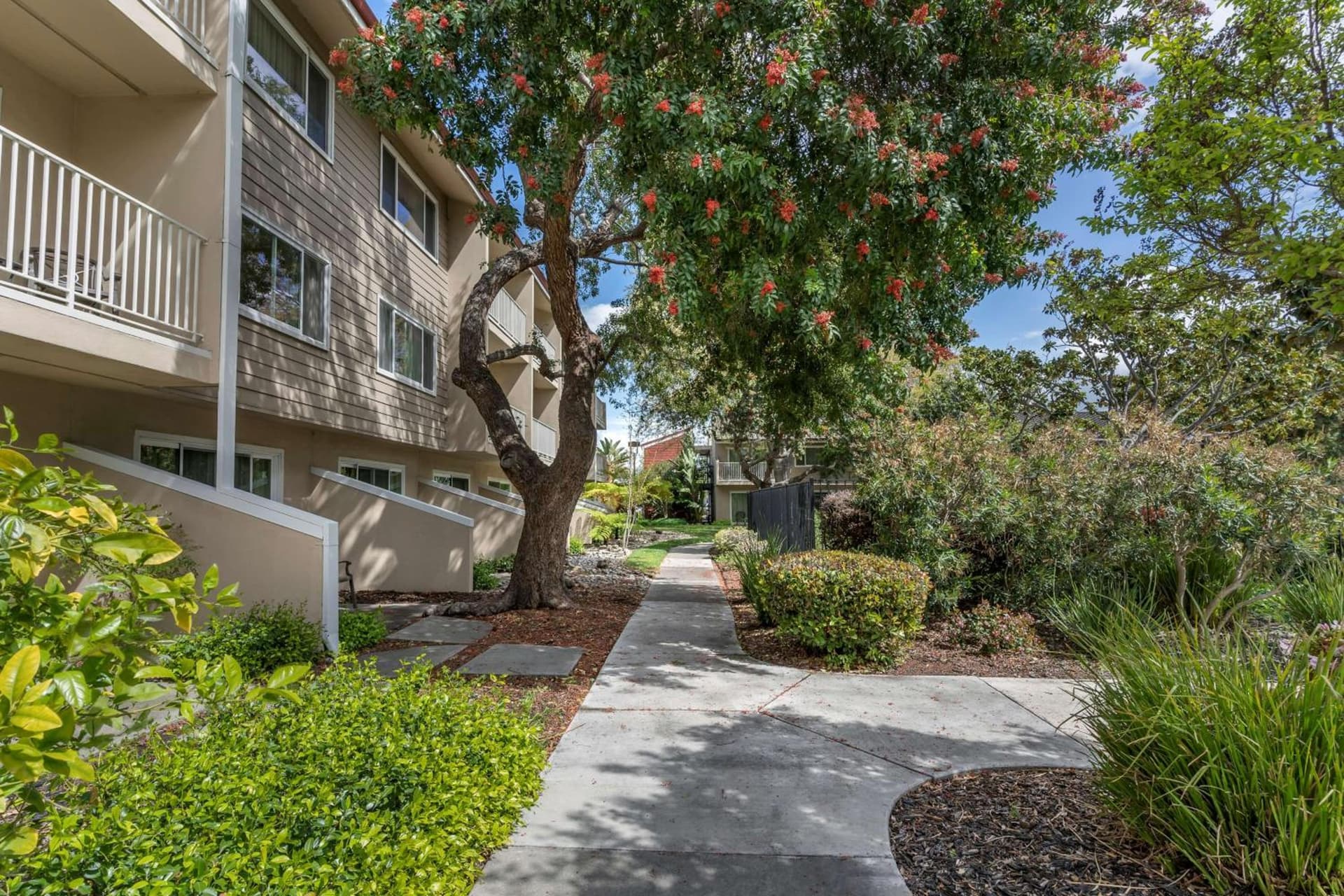 Best Western Plus Garden Court Inn gallery photo in Fremont, CA — image 27