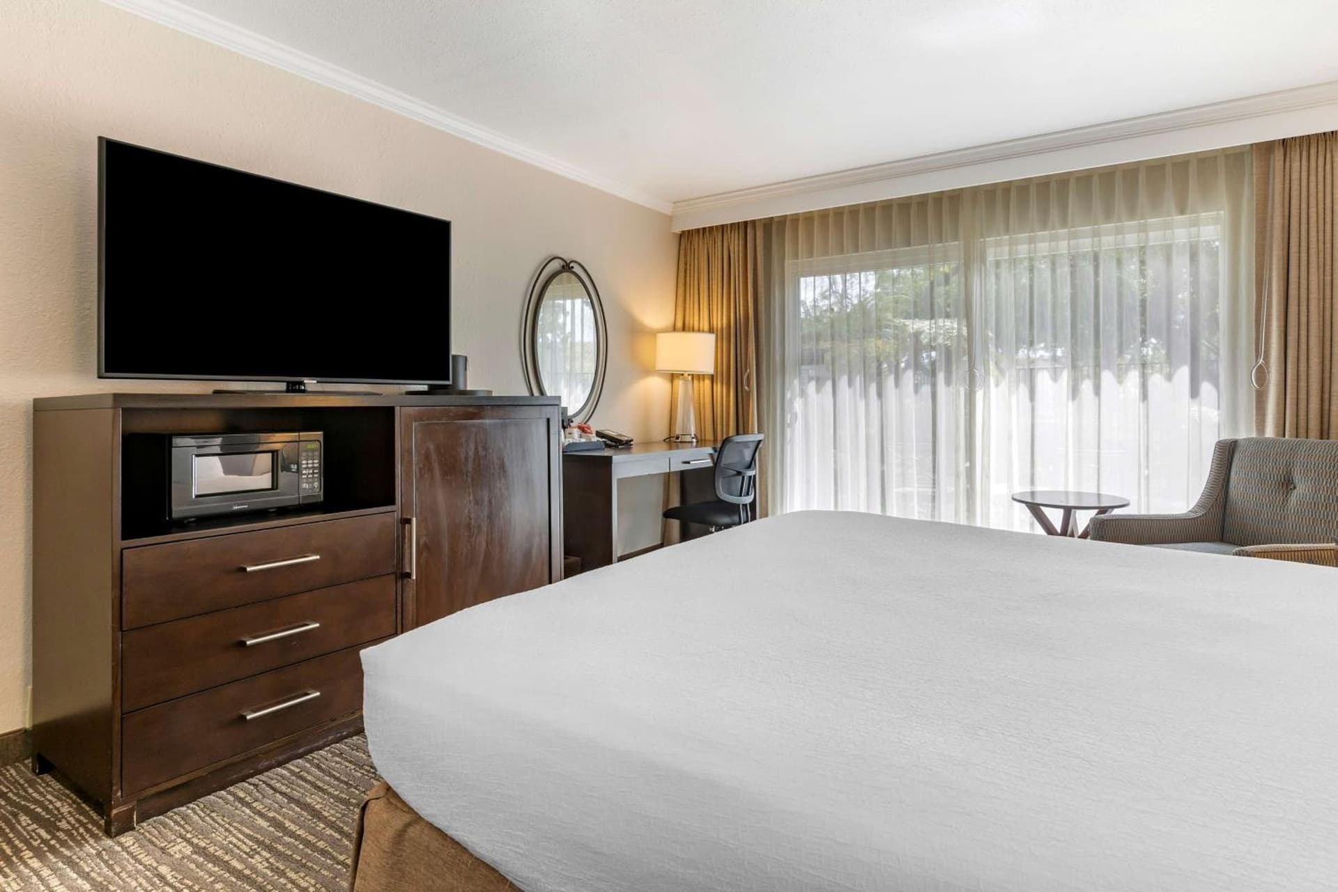 Best Western Plus Garden Court Inn gallery photo in Fremont, CA — image 11