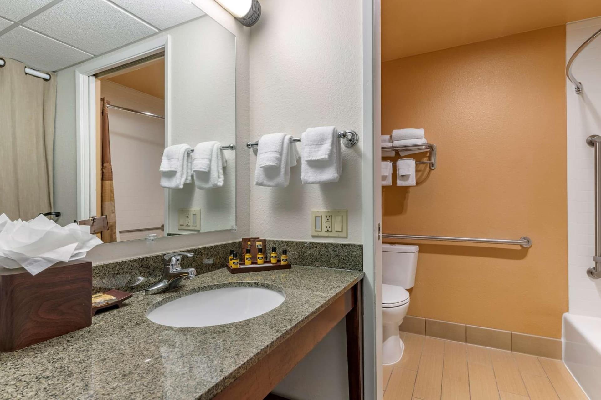 Best Western Plus Garden Court Inn gallery photo in Fremont, CA — image 28