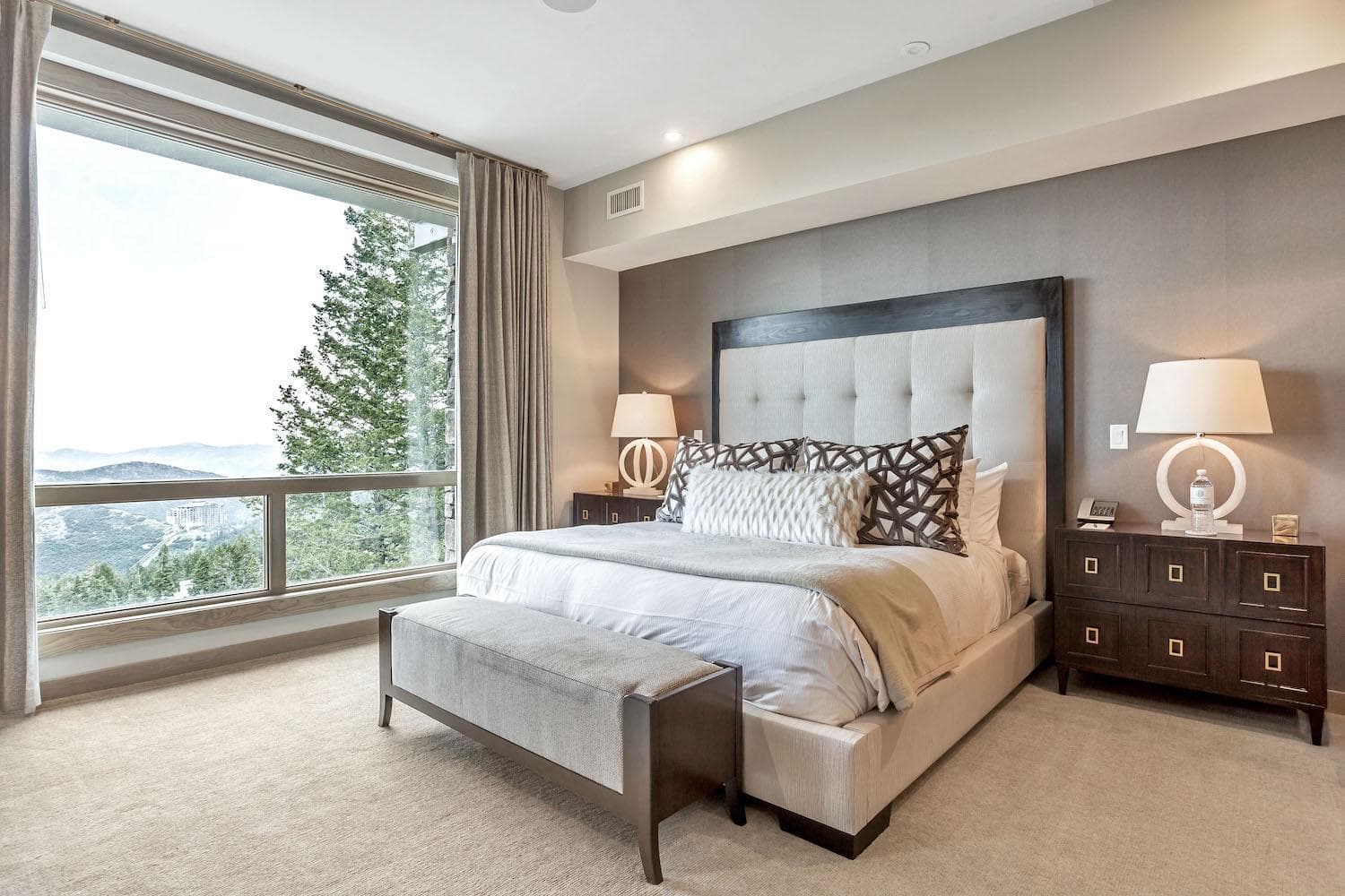 Platinum Room Hotel Room property views in Park City, UT — gallery photo 3