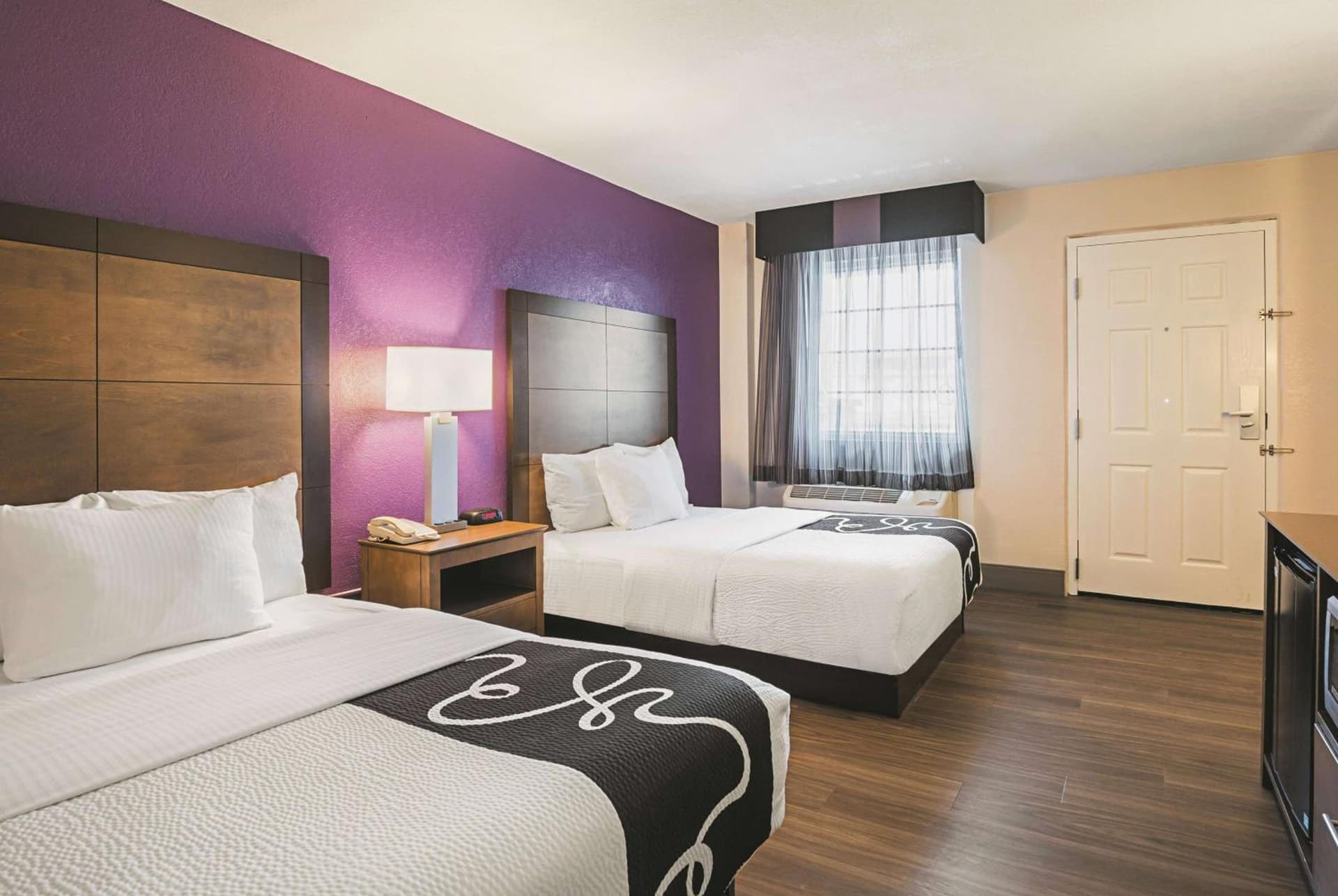 Wingate by Wyndham Galveston Beachfront at the Seawall gallery photo in Galveston, TX — image 18