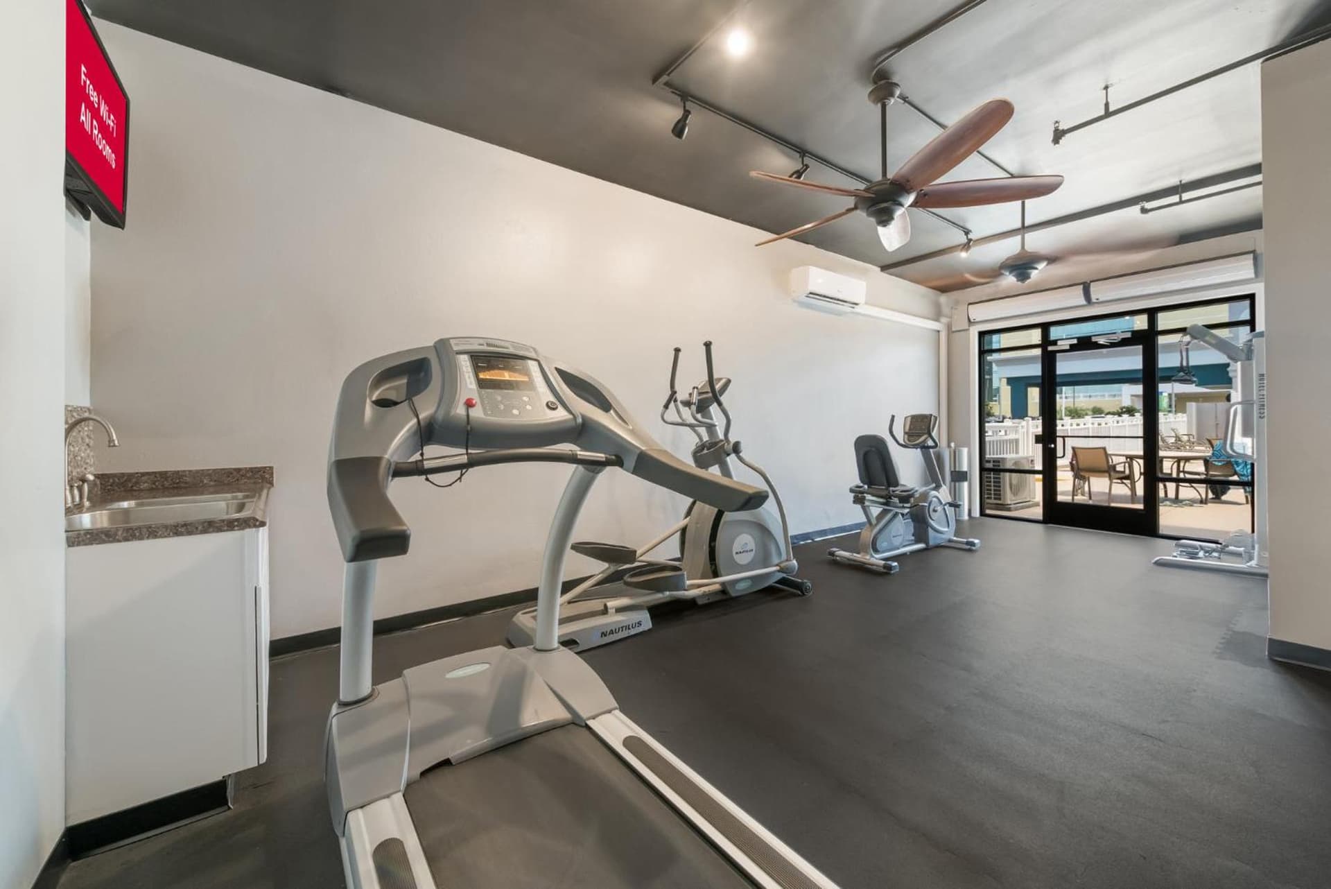Garner Hotel Virginia Beach North by IHG gallery photo in Virginia Beach, VA — image 13