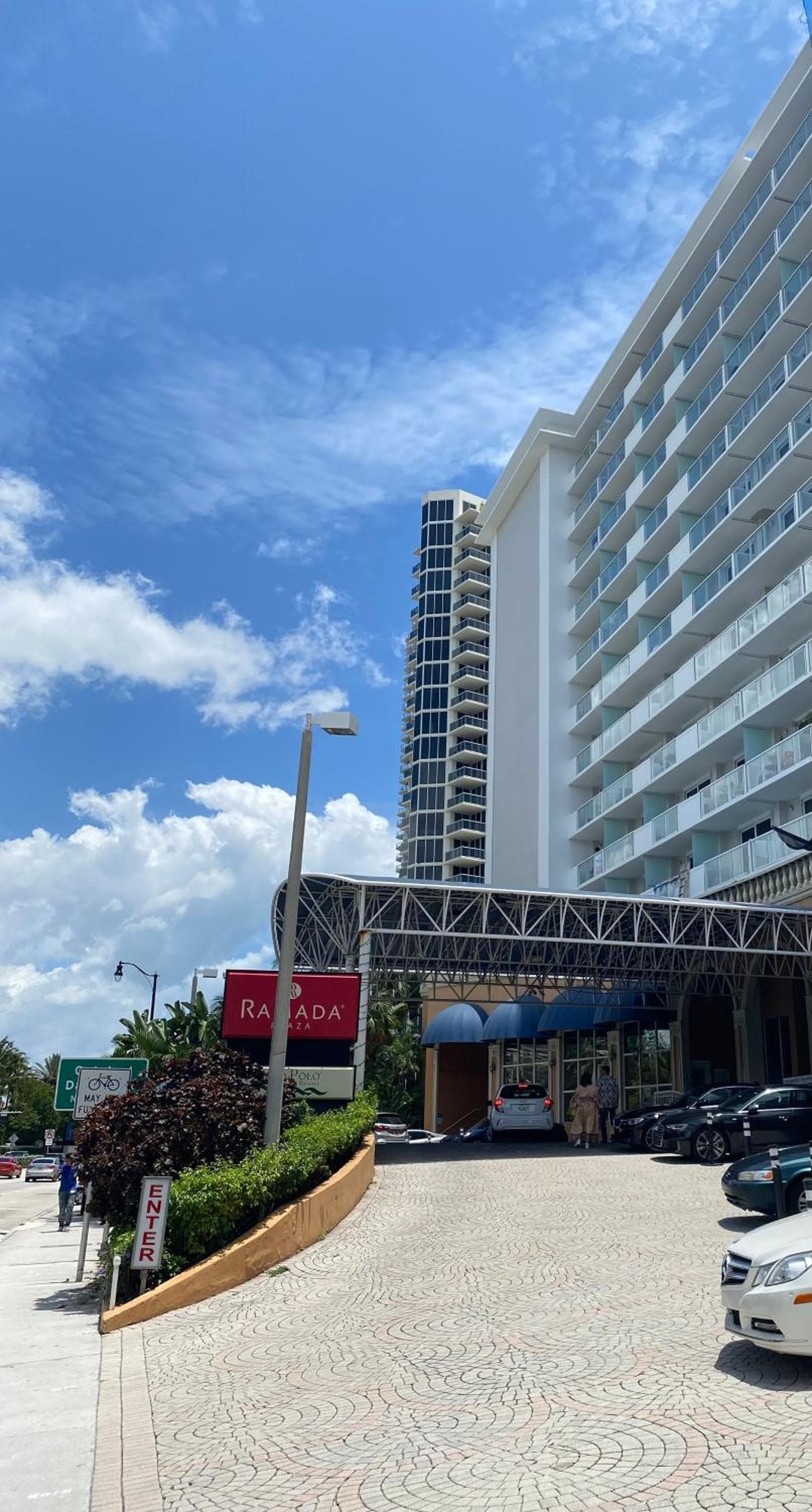 Beachfront condo in Miami! featured exterior or lobby in Sunny Isles Beach, FL — similar hotel