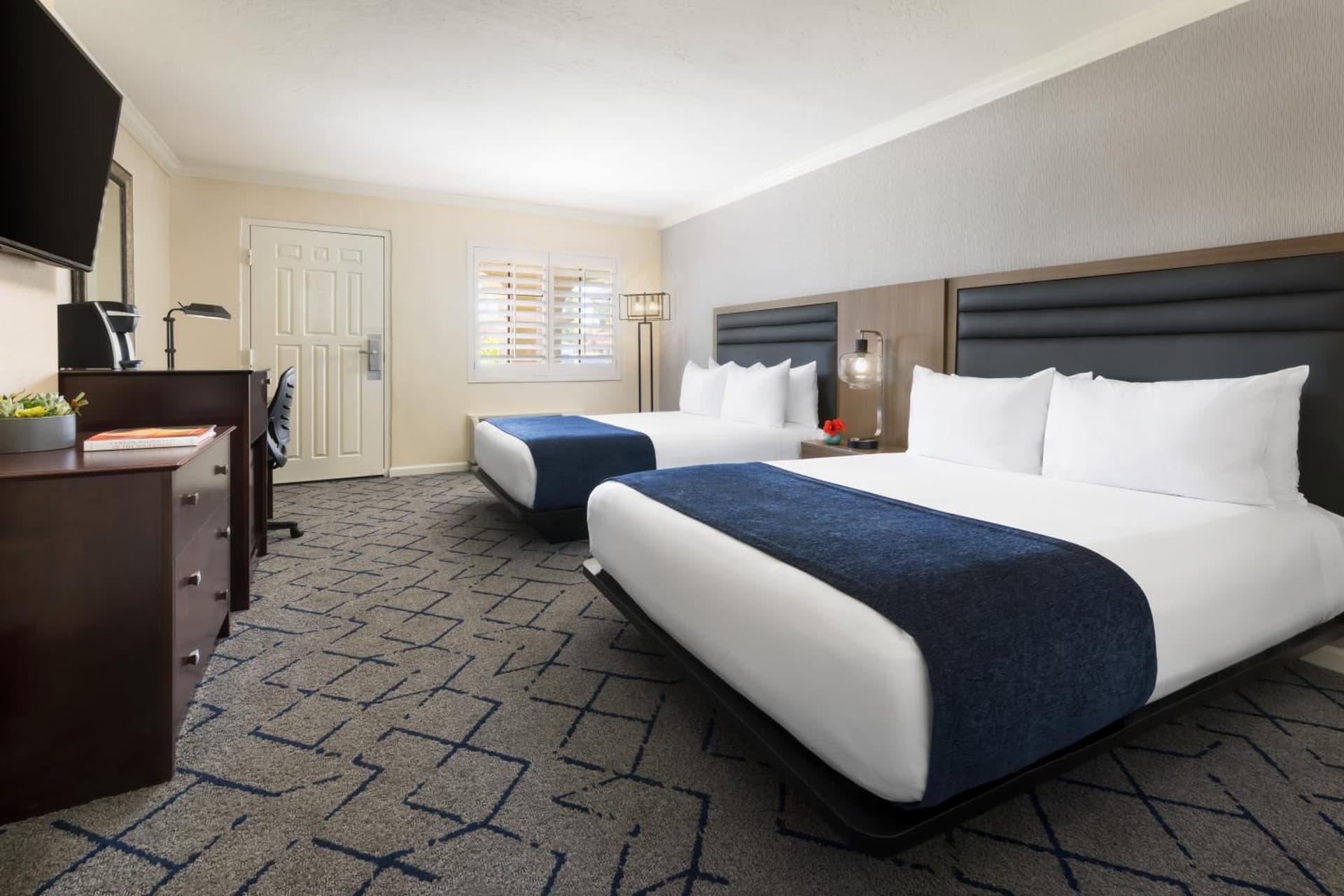 Kimpton Miralina Resort and Villas by IHG gallery photo in Scottsdale, AZ — image 37