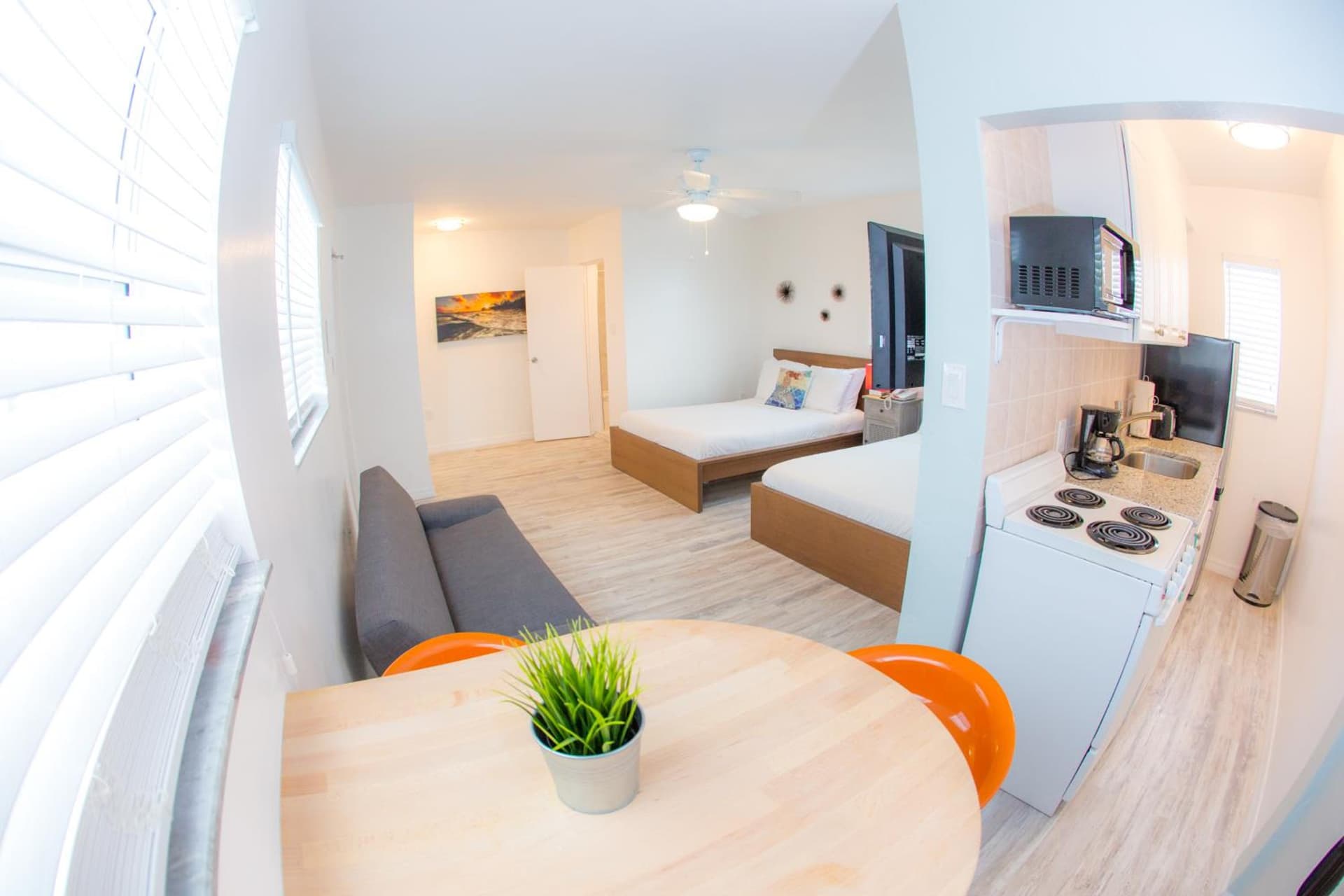 St. Pete Beach Suites gallery photo in St Pete Beach, FL — image 41