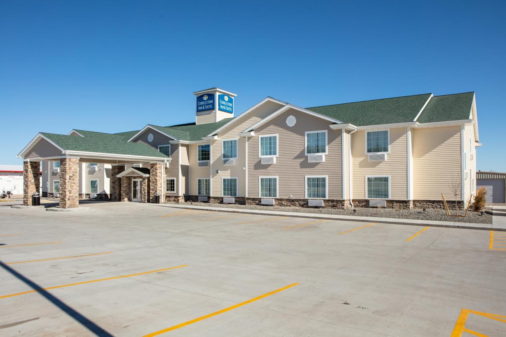 Cobblestone Inn & Suites - Pine Bluffs featured exterior or lobby in Pine Bluffs, WY — similar hotel