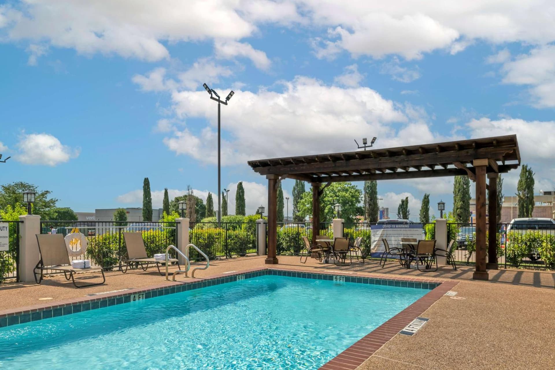 Best Western Plus Denton Inn & Suites interior in Denton, TX — gallery photo 2