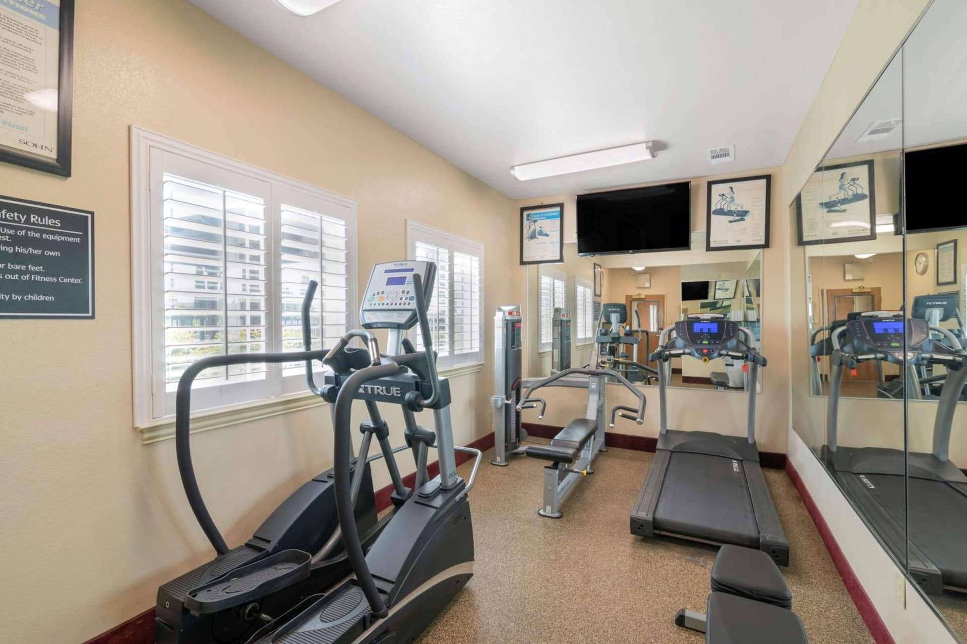 Best Western Plus Denton Inn & Suites gallery photo in Denton, TX — image 19
