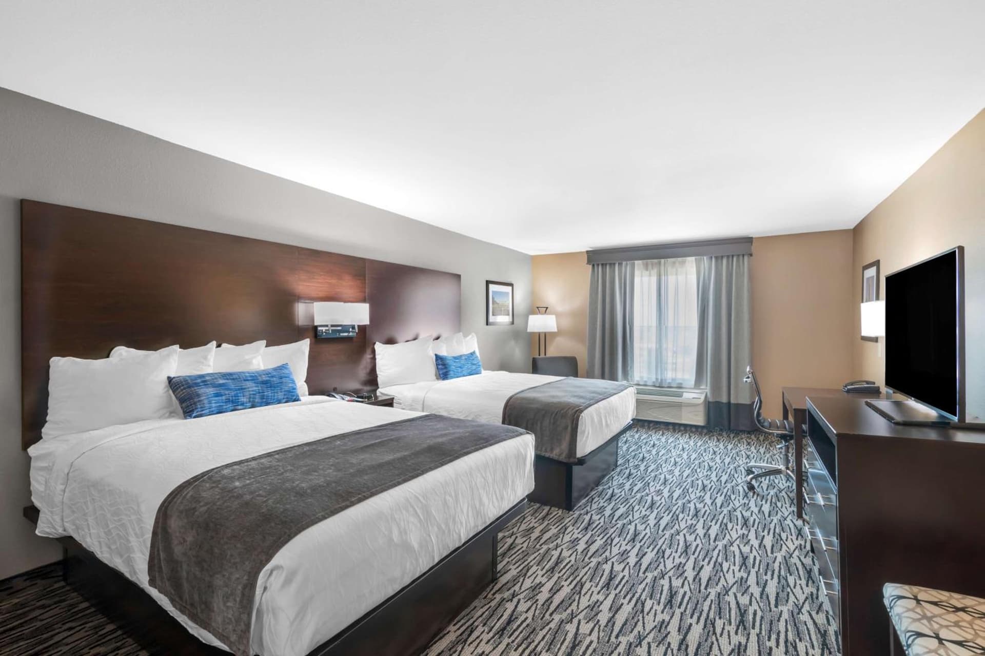 Best Western Plus Denton Inn & Suites gallery photo in Denton, TX — image 27
