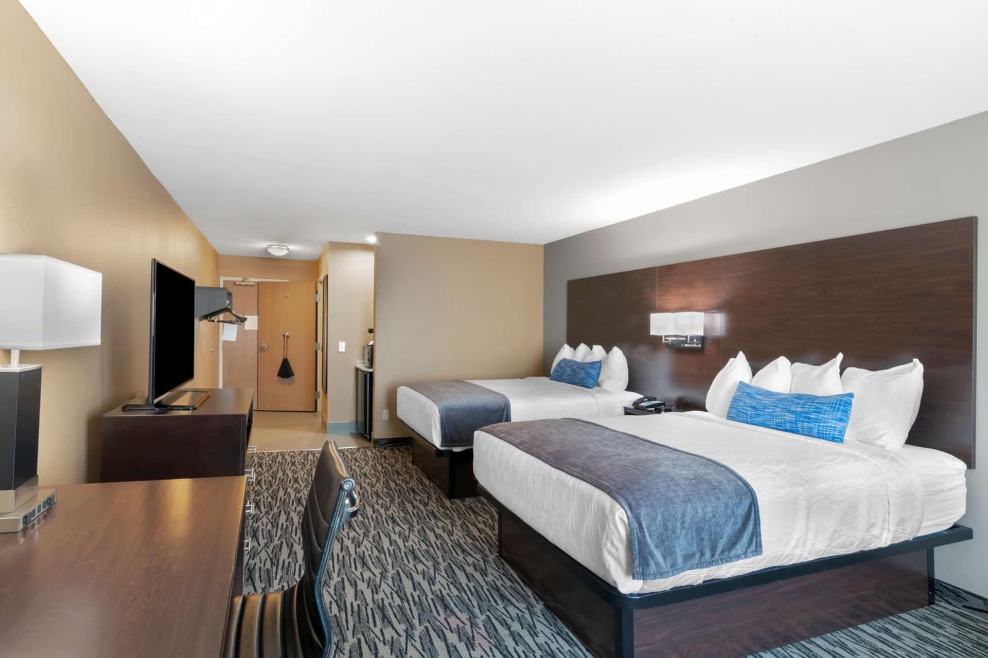 Best Western Plus Denton Inn & Suites gallery photo in Denton, TX — image 11