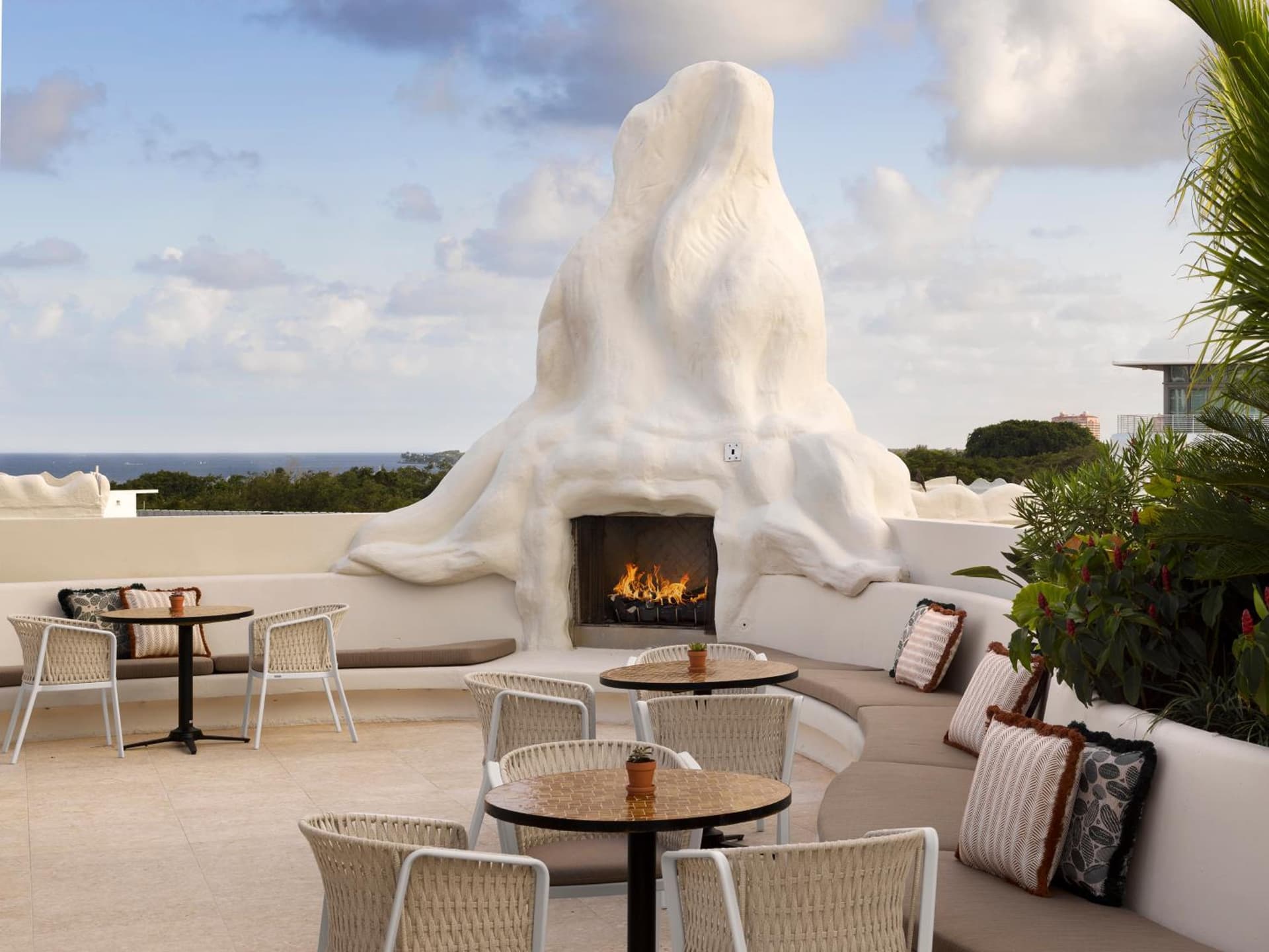 Mayfair House Hotel & Garden gallery photo in Miami, FL — image 70