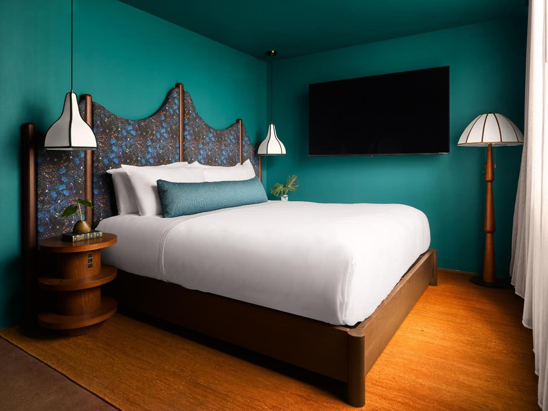 Mayfair House Hotel & Garden interior in Miami, FL — gallery photo 2